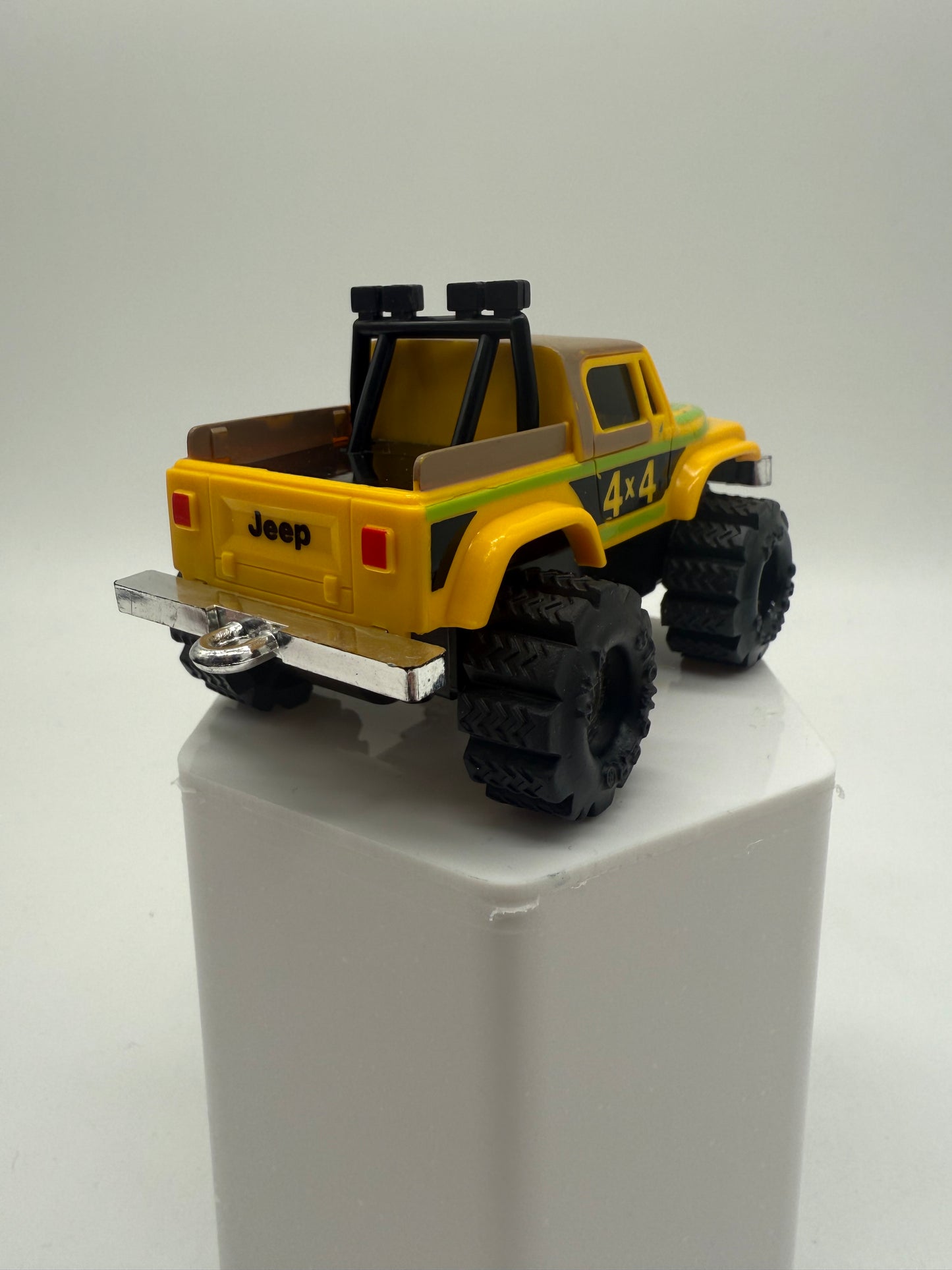 Schaper 1982 Stomper 4x4 Jeep Scrambler