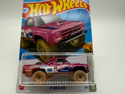 Hot Wheels 1987 Dodge D100 2021 Mattel (Pink)