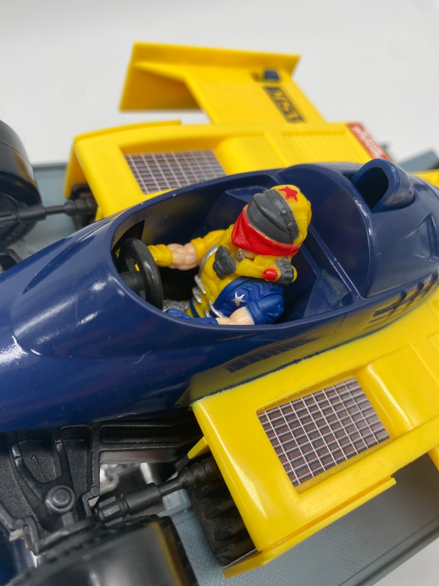 Kenner 1987 M.A.S.K. Goliath Vehicle Complete