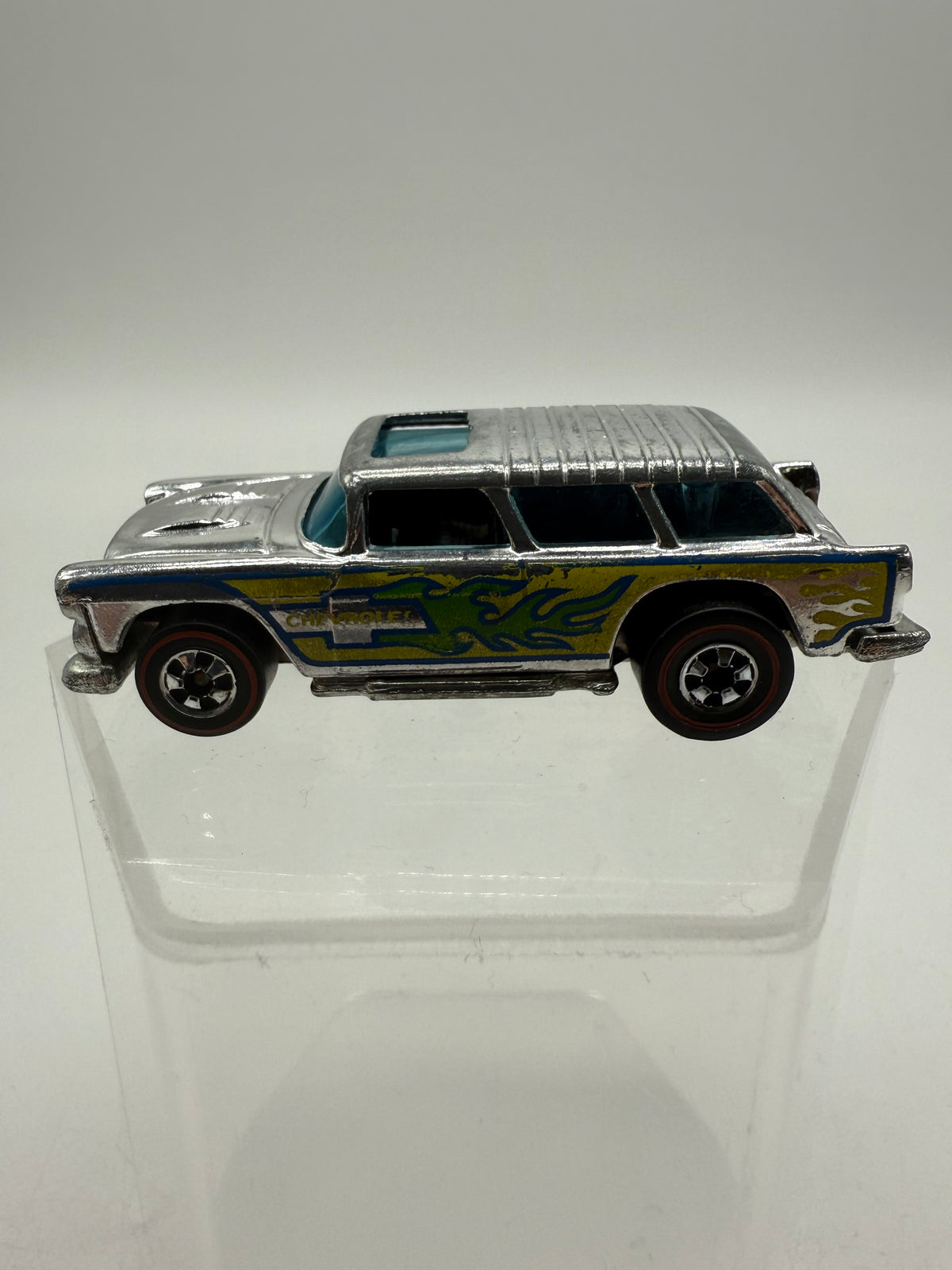 Hot Wheels 1969 Redline Alive '55 Super Chrome Chevy Nomad Wagon Mattel, photo 1 of 17