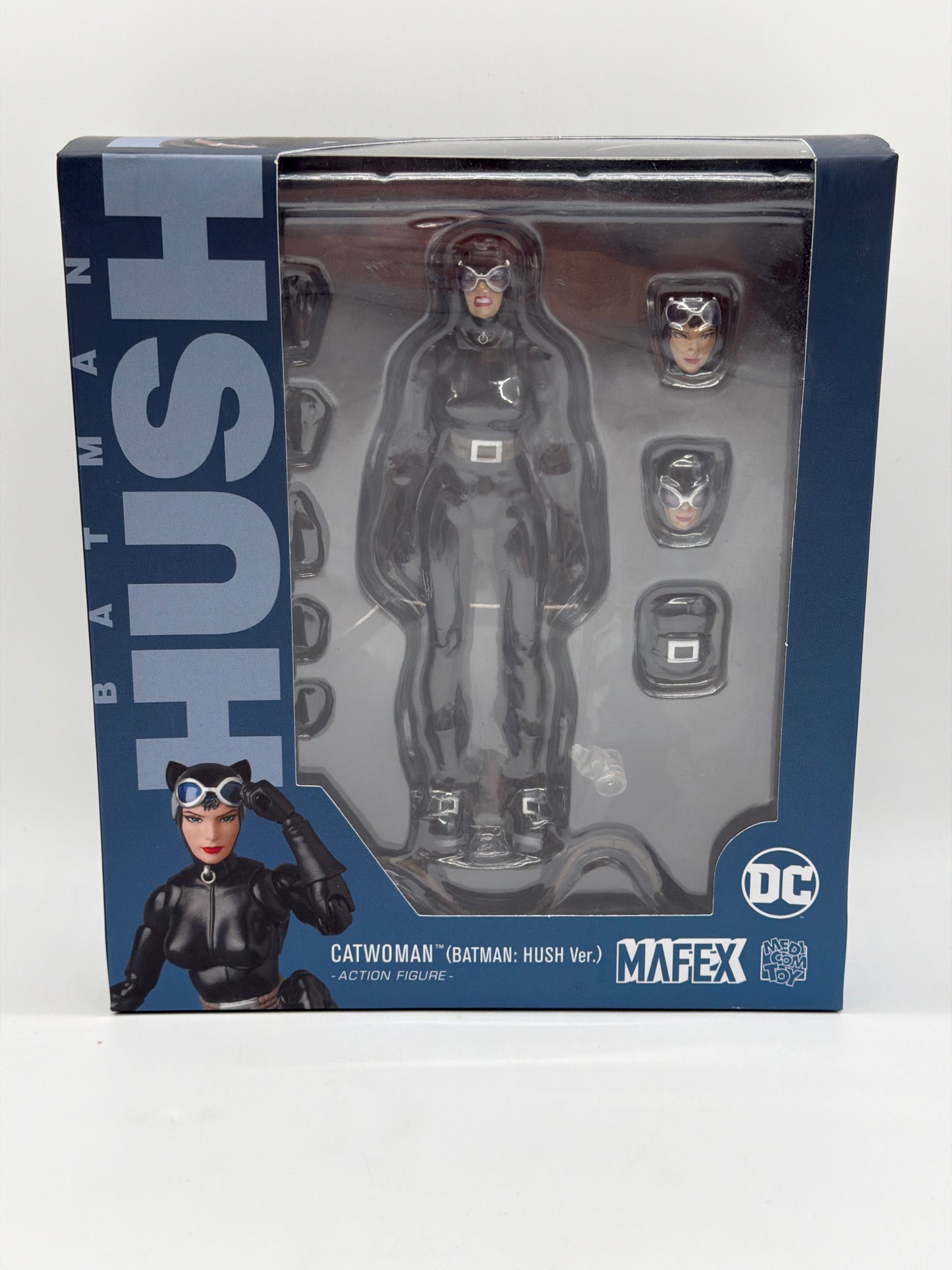 Medicom Toy MAFEX Batman HUSH Version Number 123 Catwoman