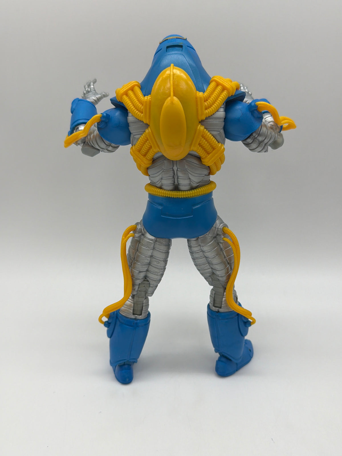 McFarlane Toys 2023 DC Multiverse Crisis on Infinite Earths Anti-Monitor Megafig, photo 3 of 4
