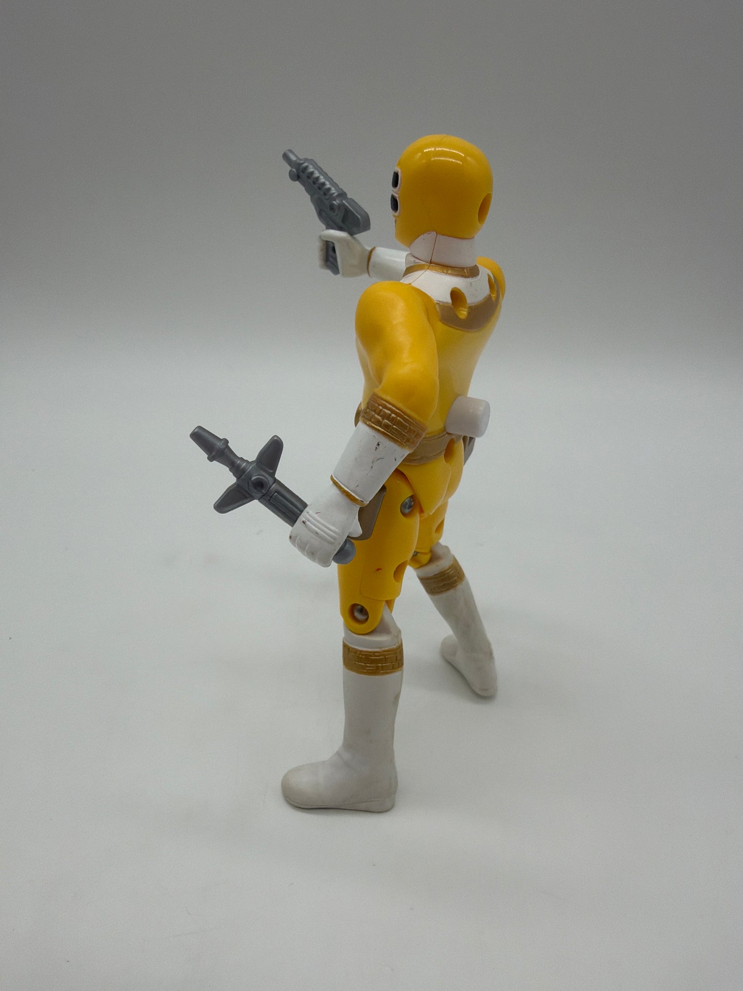 Bandai 1996 Power Rangers Zeo Yellow Ranger II Action Figure