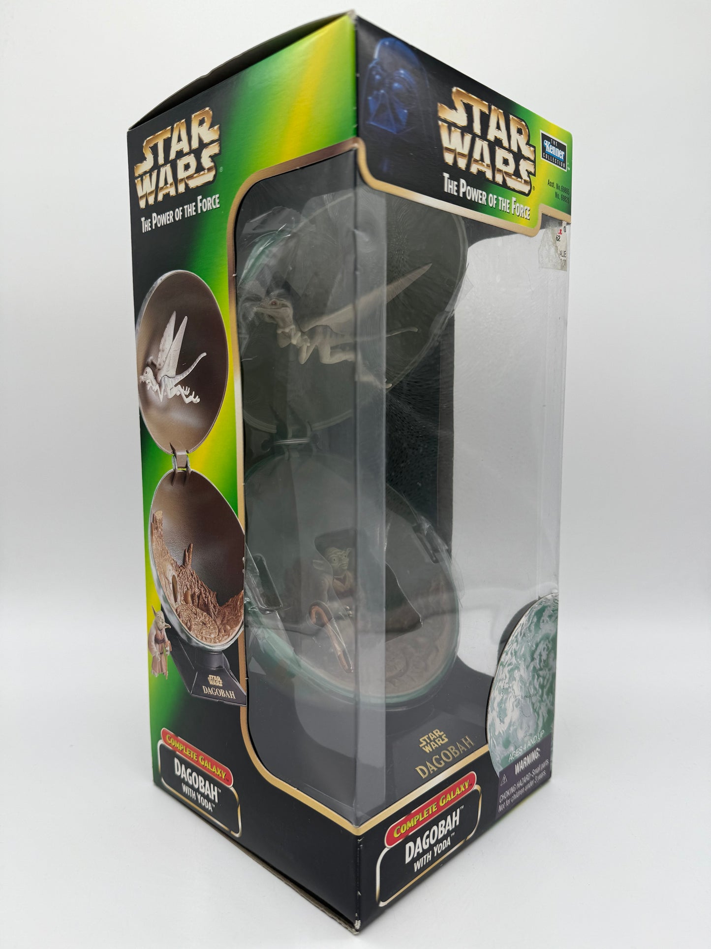 Hasbro 1998 Star Wars The Power of The Force Dagobah With Yoda