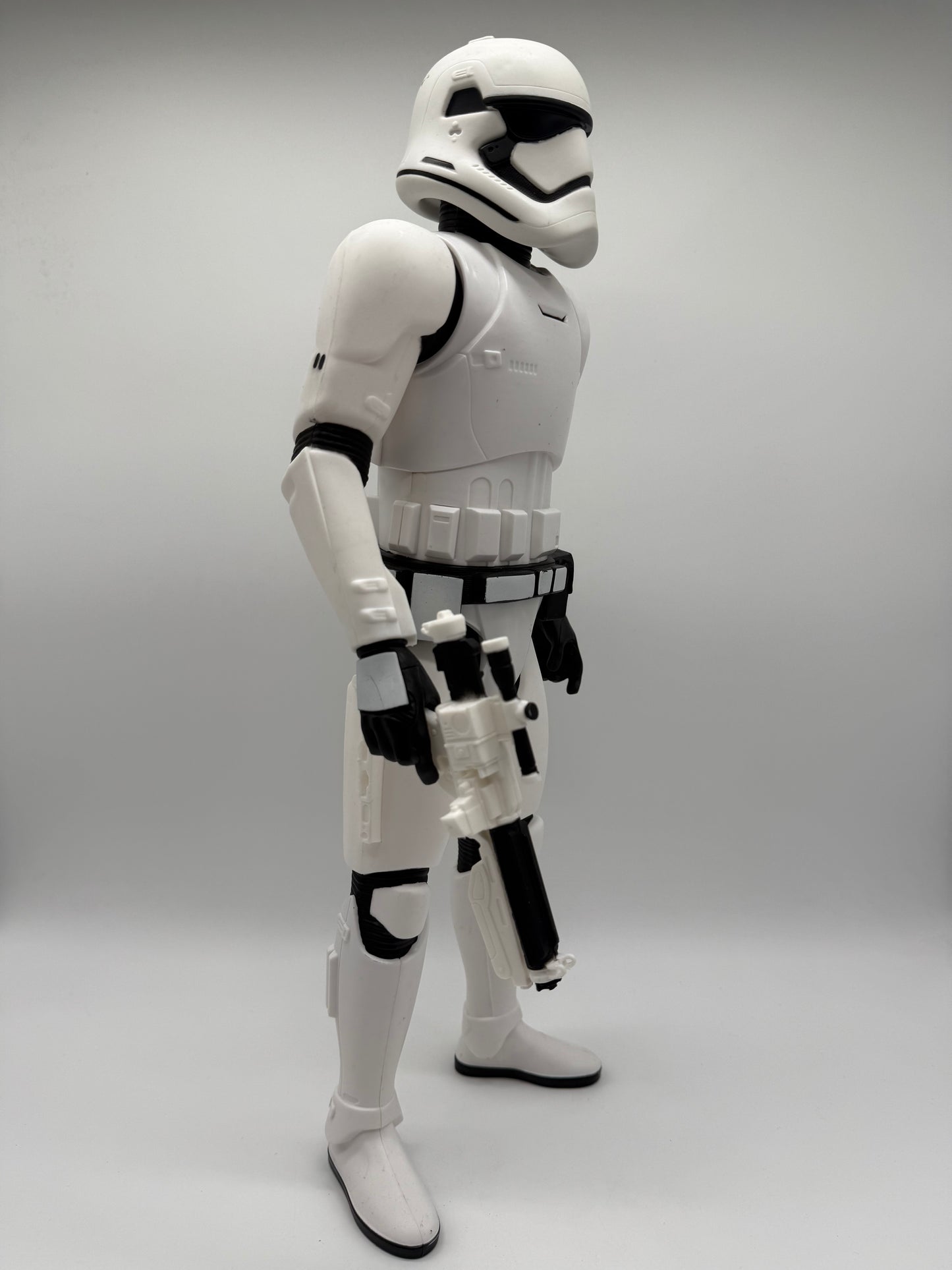 Jakks Pacific 2015 Star Wars Stormtrooper With Gun 18in Figure