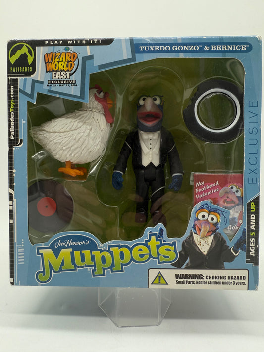 Palisades Toys 2004 Wizard World East Exclusive Jim Henson's Muppets Tuxedo Gonzo & Bernice