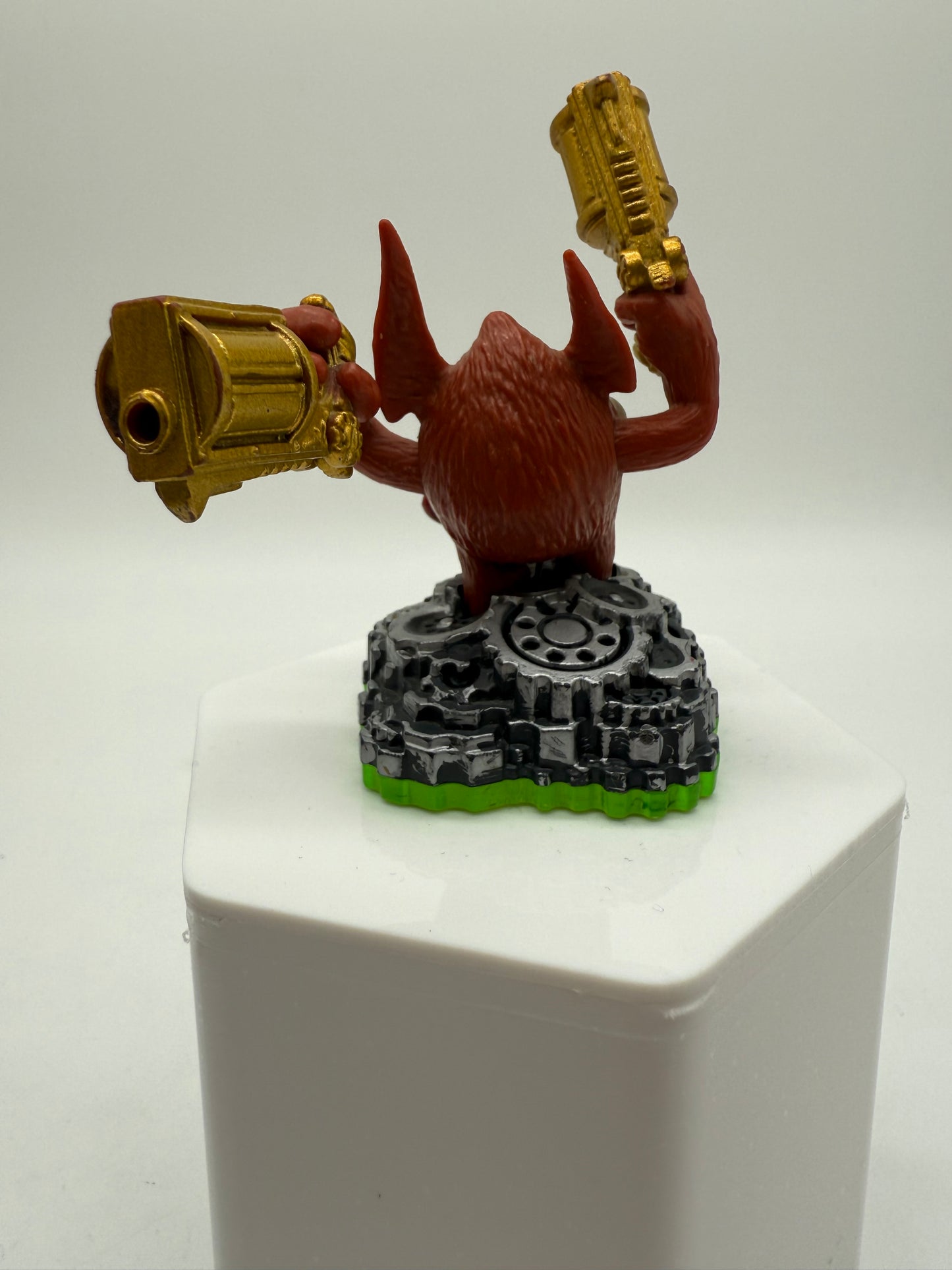 Activision 2011 Skylanders: Spyro's Trigger Happy