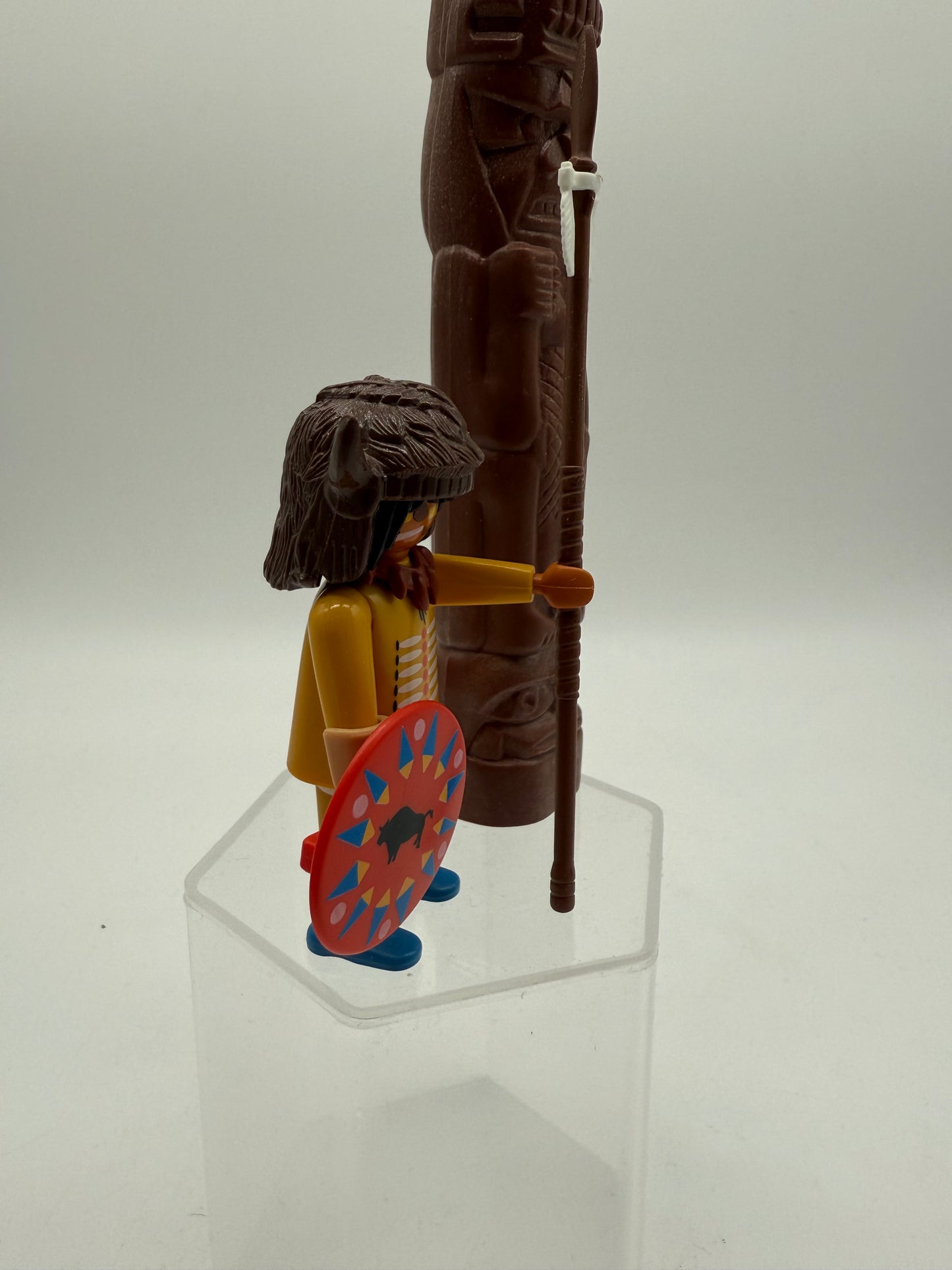 Brown Totem Pole with Figure 1974 Playmobil