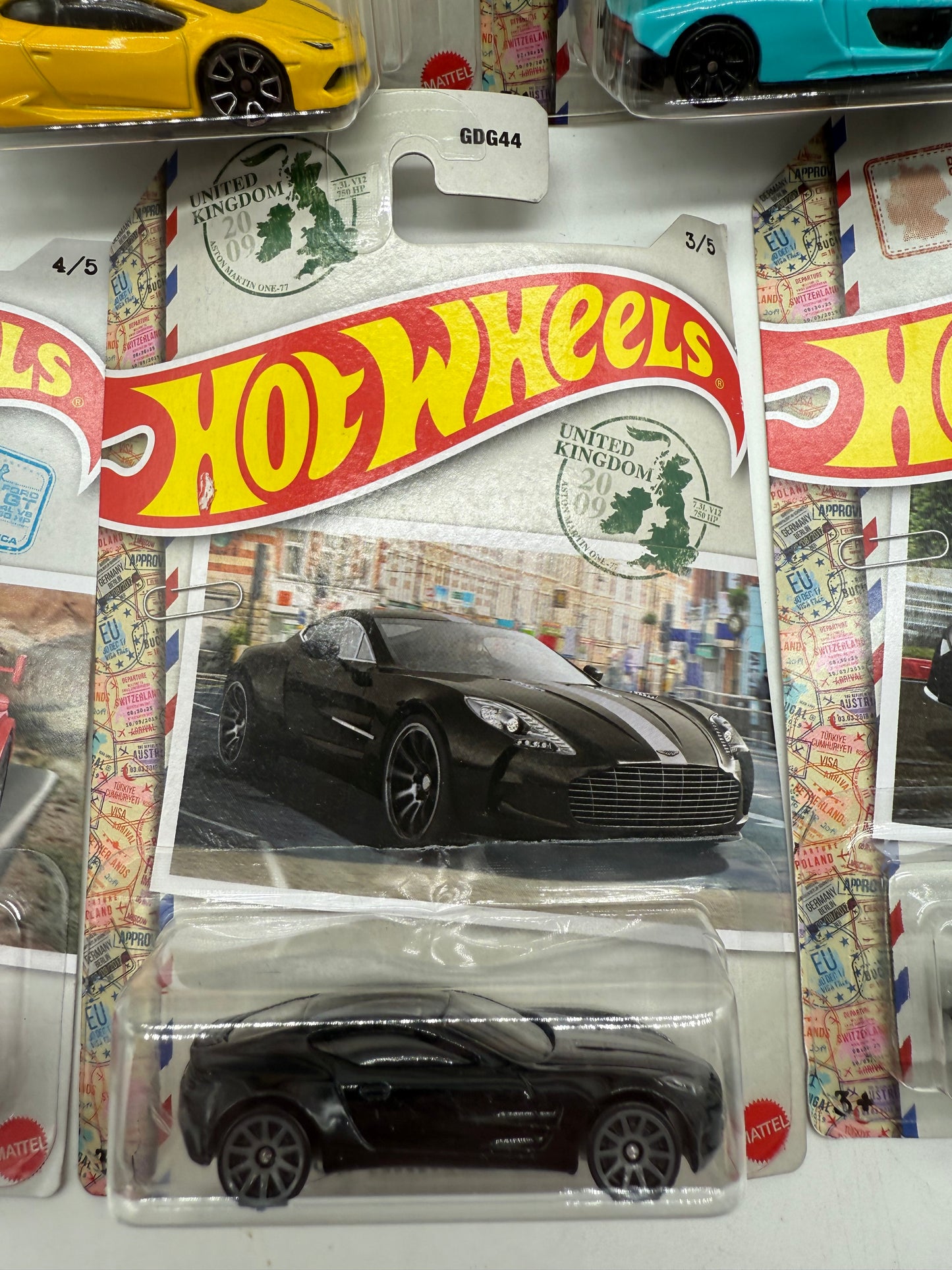 Hot Wheels World Class Racers 5 Car Set 2021 Mattel
