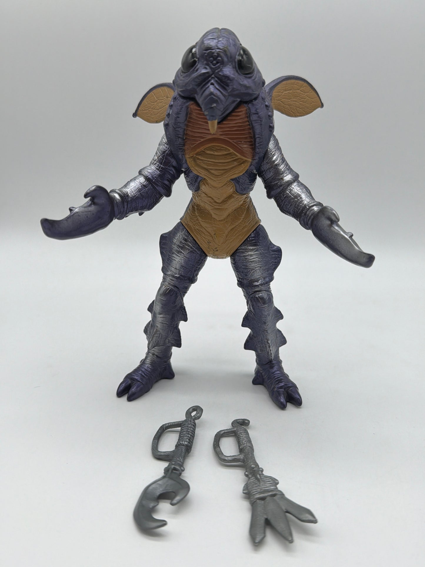 Bandai 1993 Mighty Morphin Power Rangers Space Aliens Guitardo