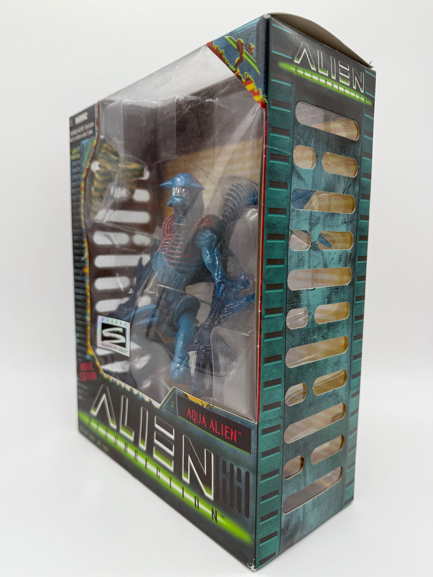 Hasbro 1997 Hasbro Signature Series Alien Resurrection Aqua Alien