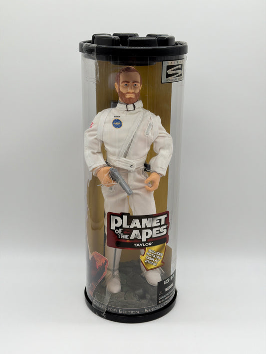 Hasbro Signature Series 1999 Planet of the Apes Commander George Taylor 12-Inch Action Figure