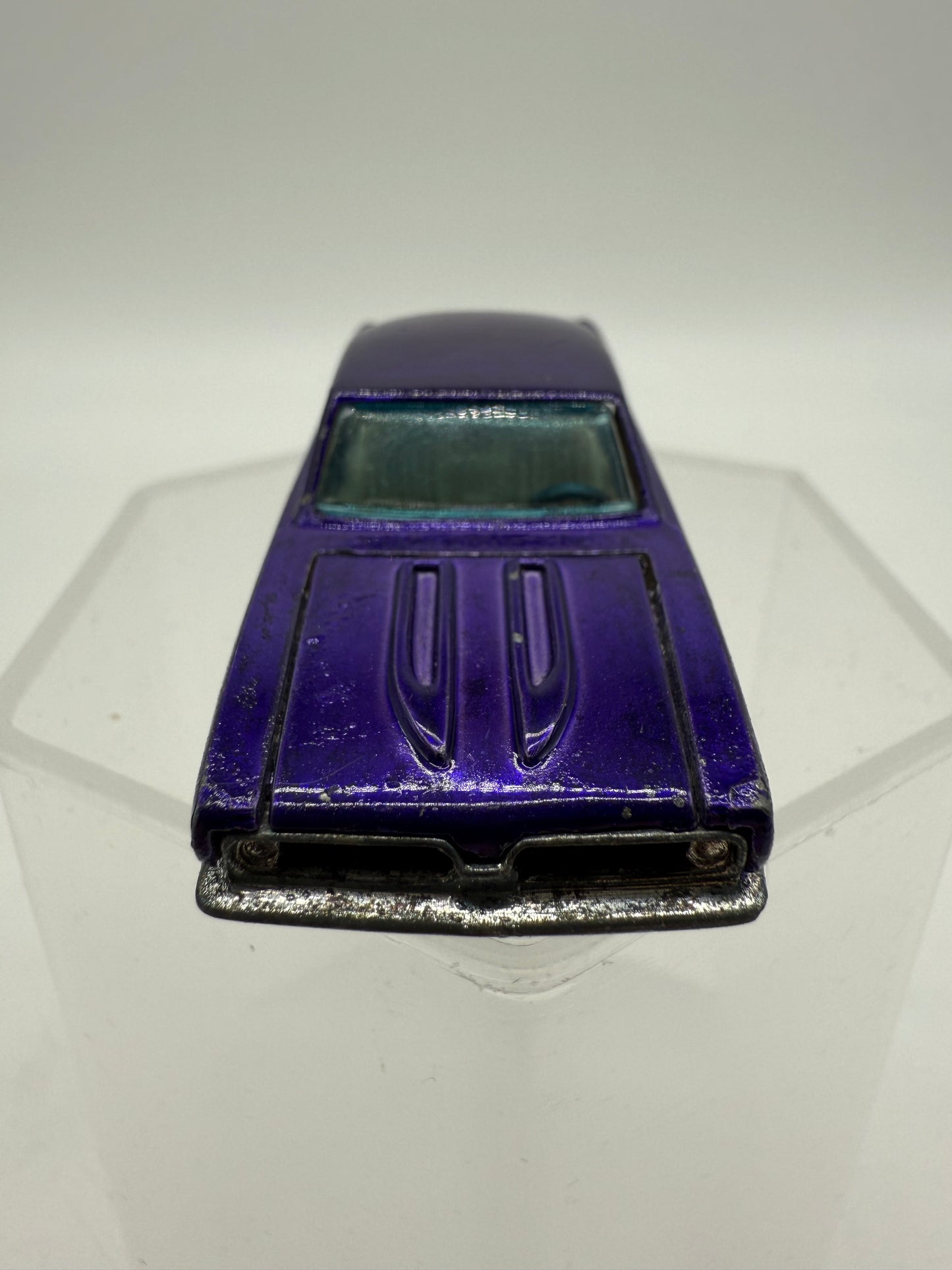 Hot Wheels Vintage Sweet 16 Redline Custom Barracuda (Purple) 1967 Mattel