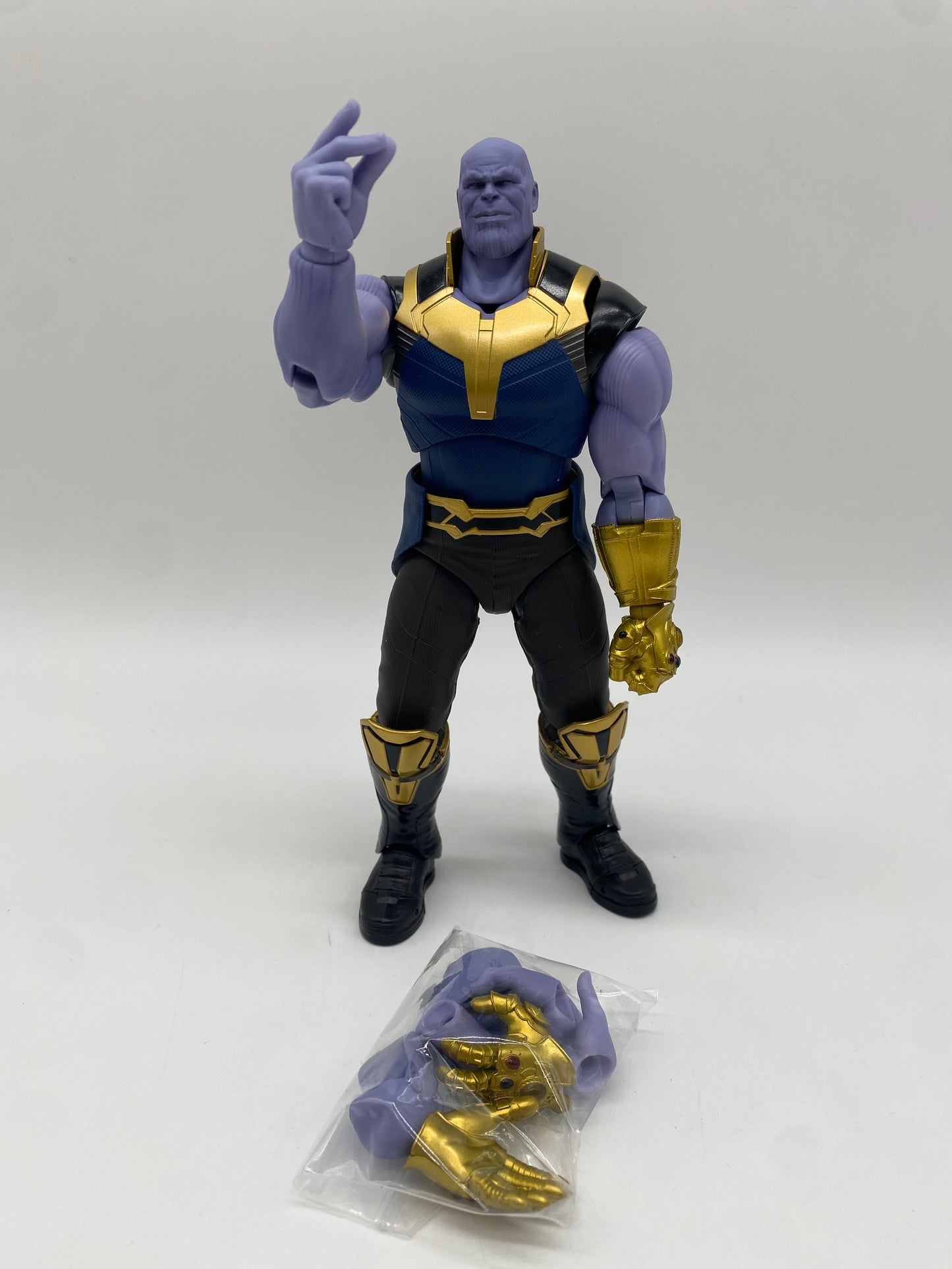 Bandai S.H. Figuarts Marvel Avengers: Infinity Wars Thanos Action Figure