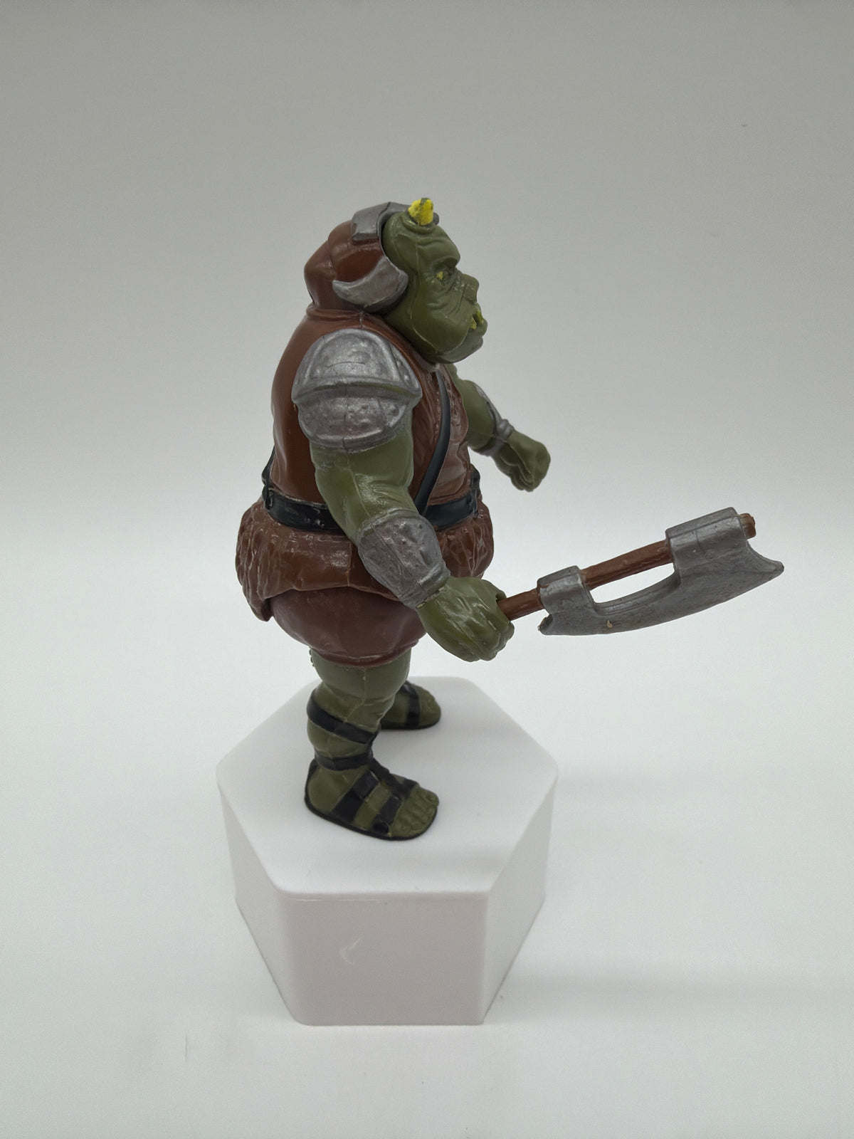Kenner 1983 Star Wars Return of The Jedi Gamorrean Guard, photo 4 of 4