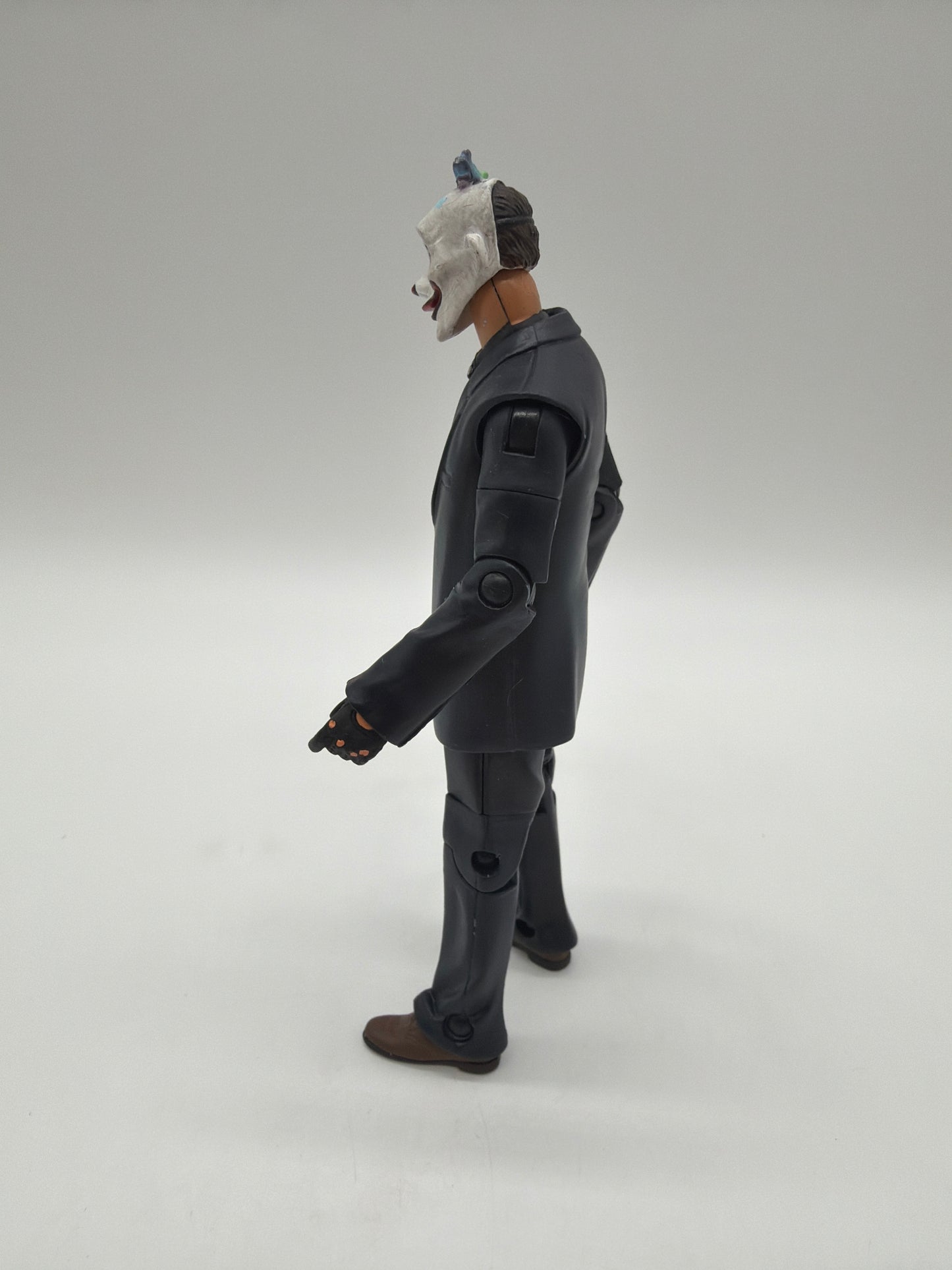 Mattel 2008 Batman The Dark Knight Gotham City Joker Thug 6” inch