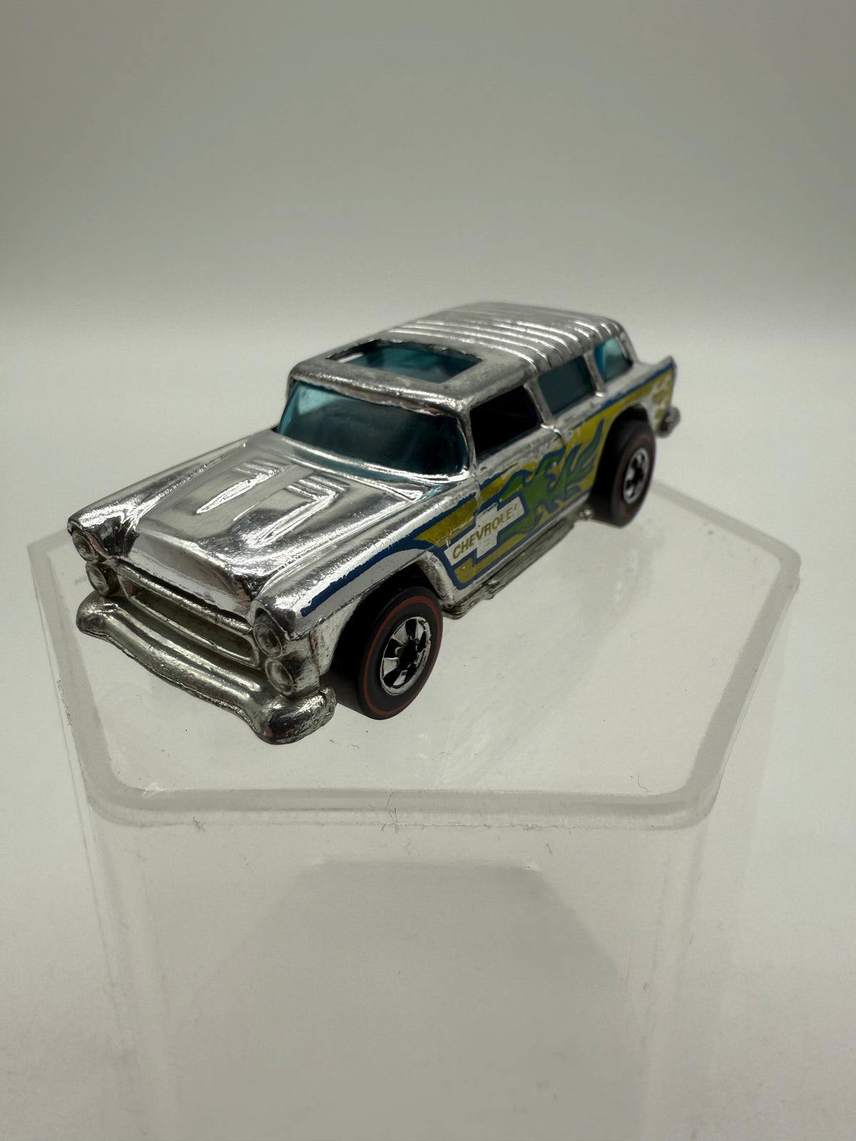 Hot Wheels 1969 Redline Alive '55 Super Chrome Chevy Nomad Wagon Mattel, photo 2 of 17
