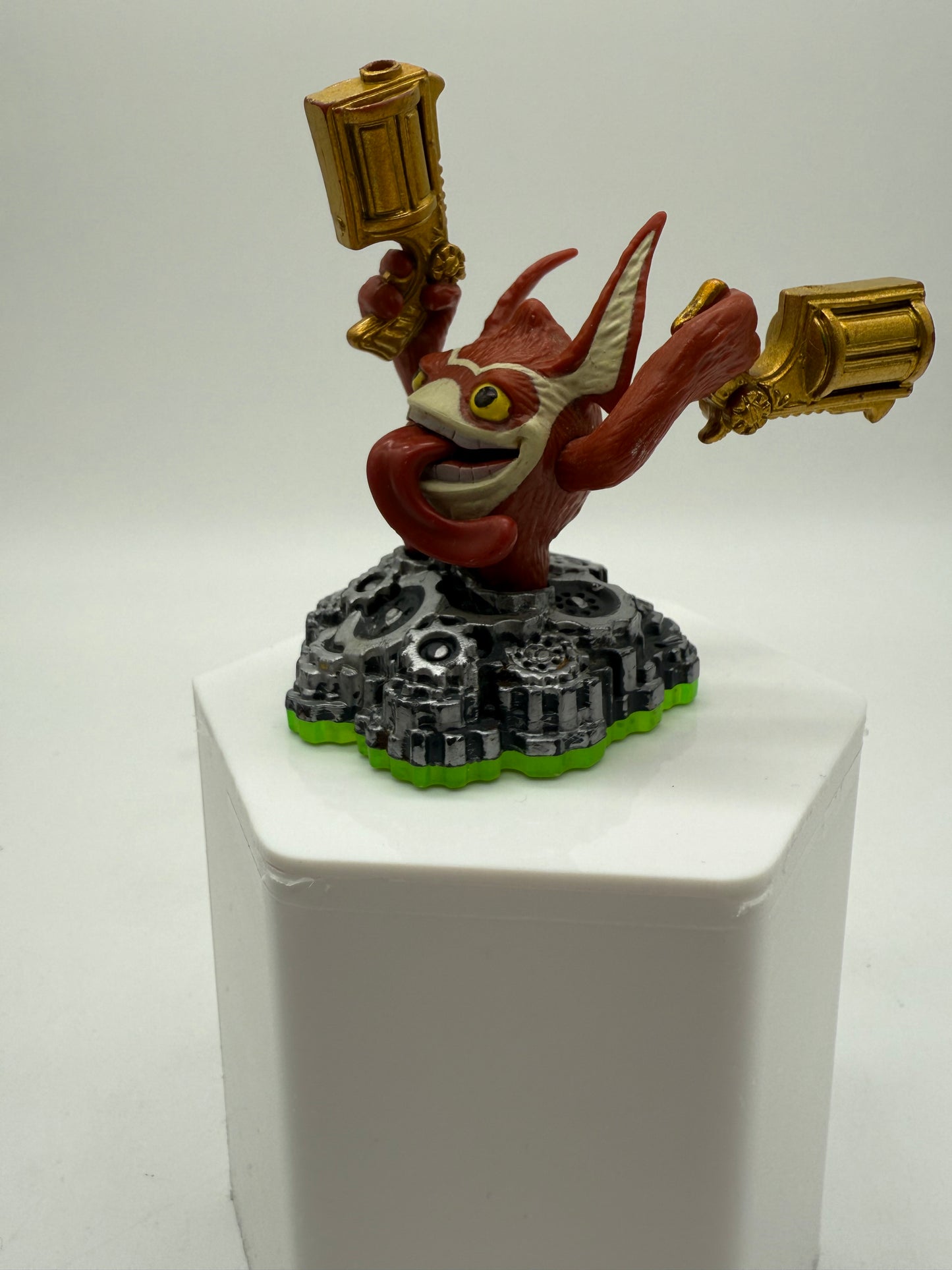 Activision 2011 Skylanders: Spyro's Trigger Happy