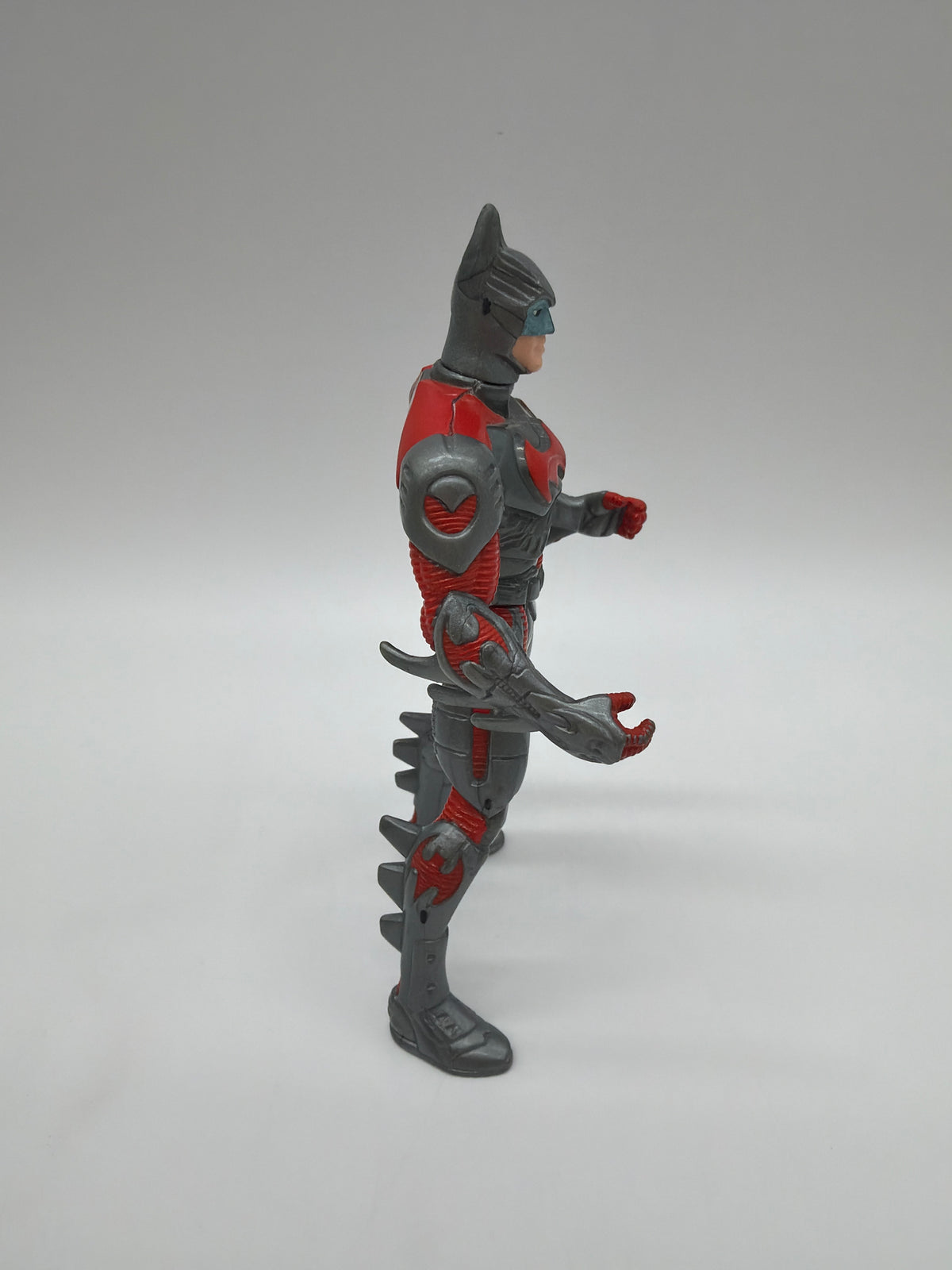 Kenner 1998 Batman & Robin Thermal Shield Batman, photo 4 of 4