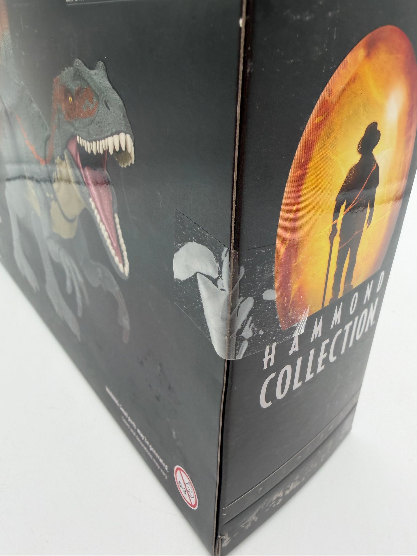 Mattel 2022 Jurassic World Hammond Collection Concavenator