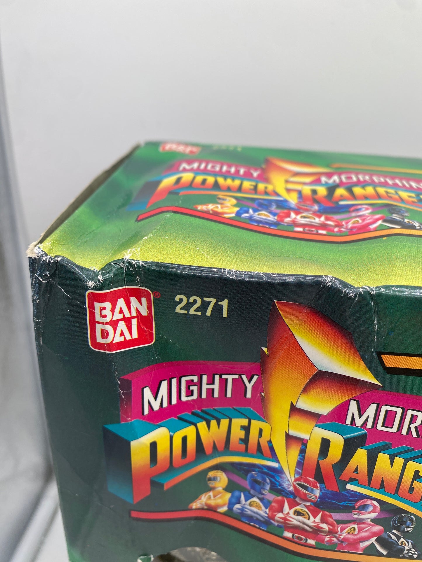 Bandai Mighty Morphin Power Rangers 1994 White Tigerzord and the White Ranger