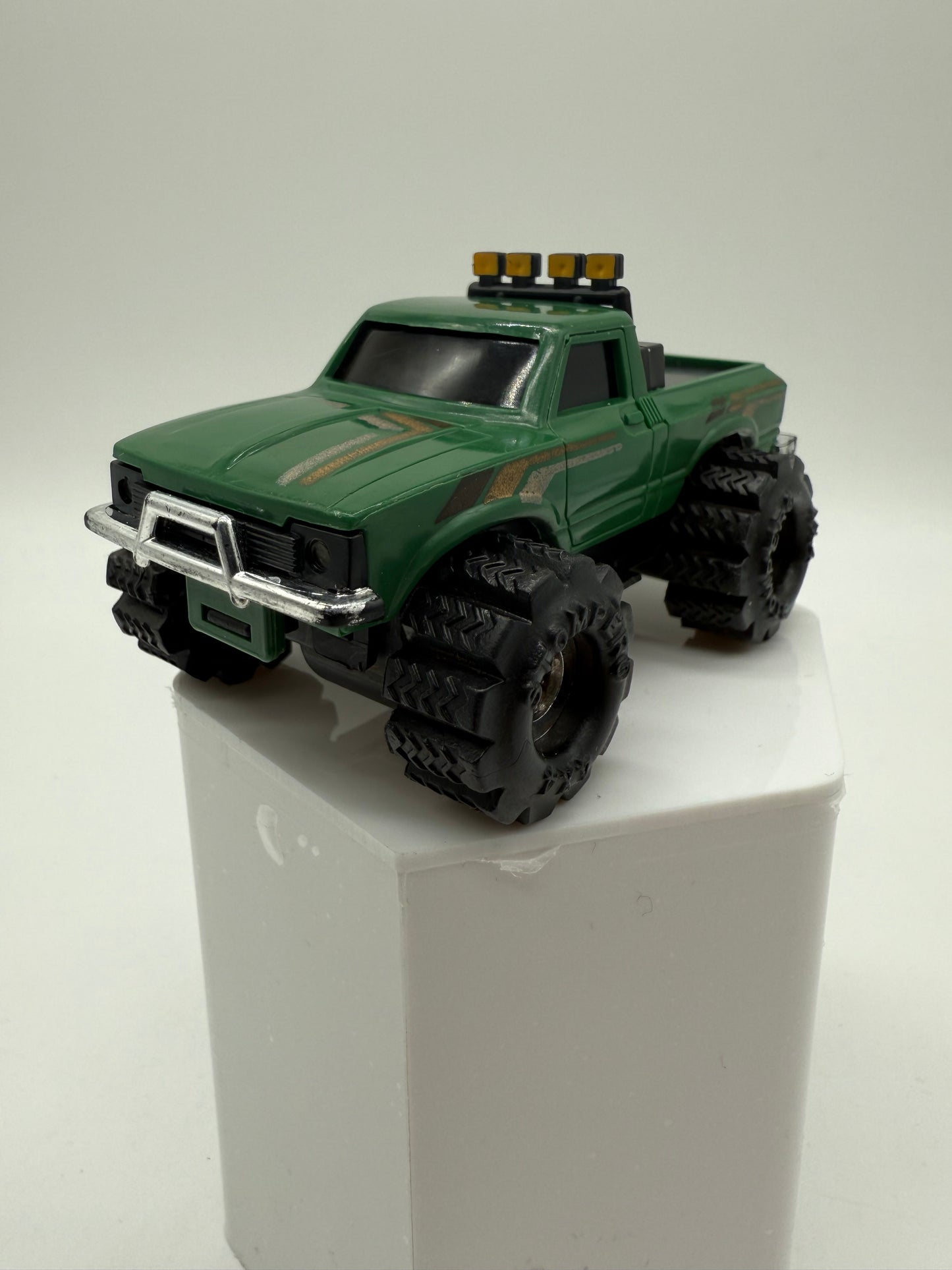 Schaper 1981 Stomper 4x4 Toyota SR5 Pickup Truck