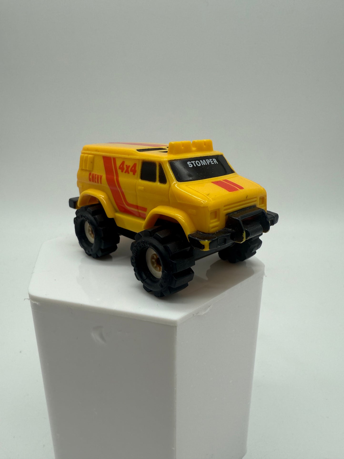 Schaper Stomper Chevy 4x4 mini McDonald Toy
