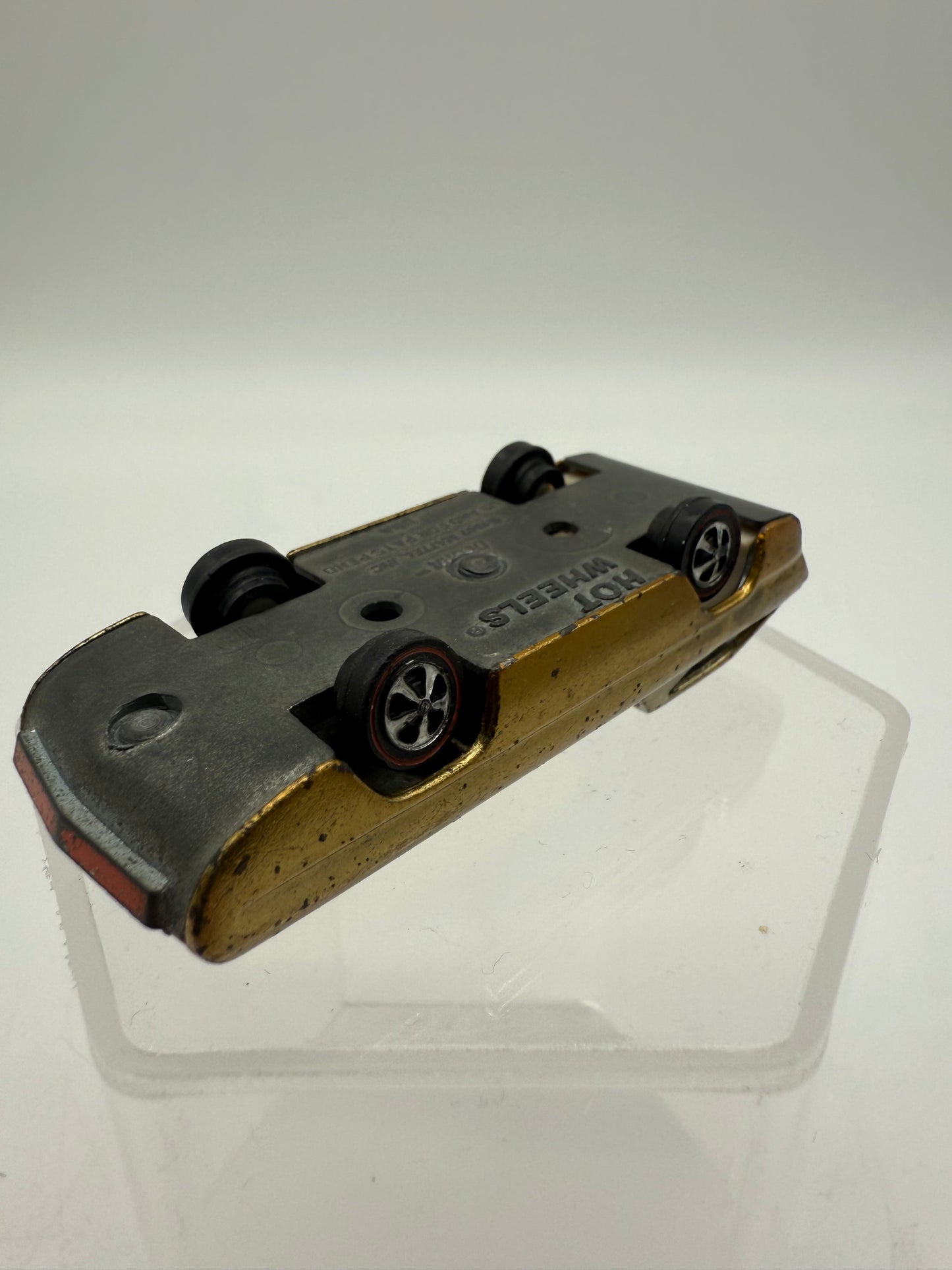 Hot Wheels Vintage 1967 Redline Dodge Deora Gold with Surfboards Loose