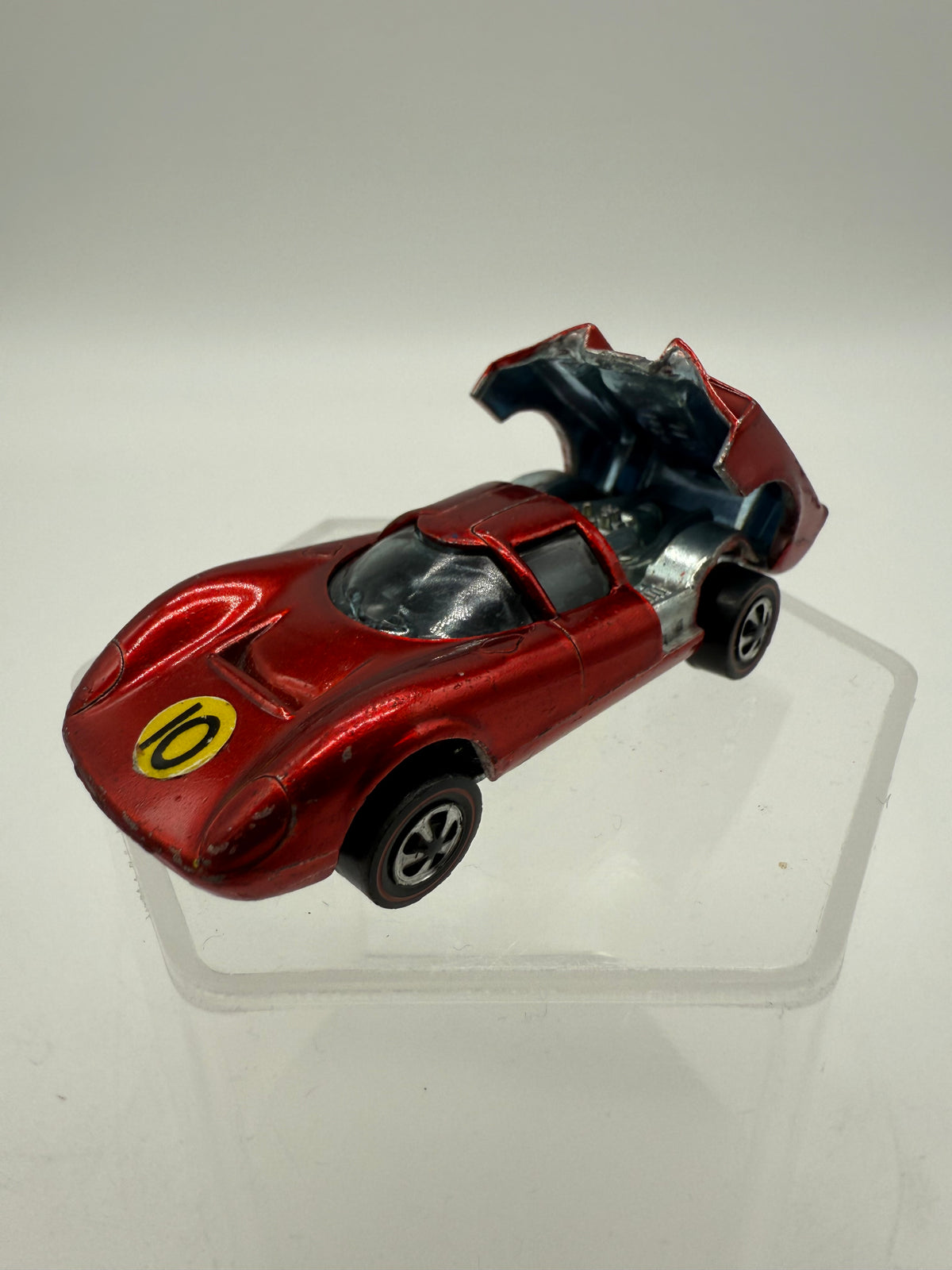 Hot Wheels Vintage 1969 Redline Lola GT70 Red Mattel, photo 2 of 15
