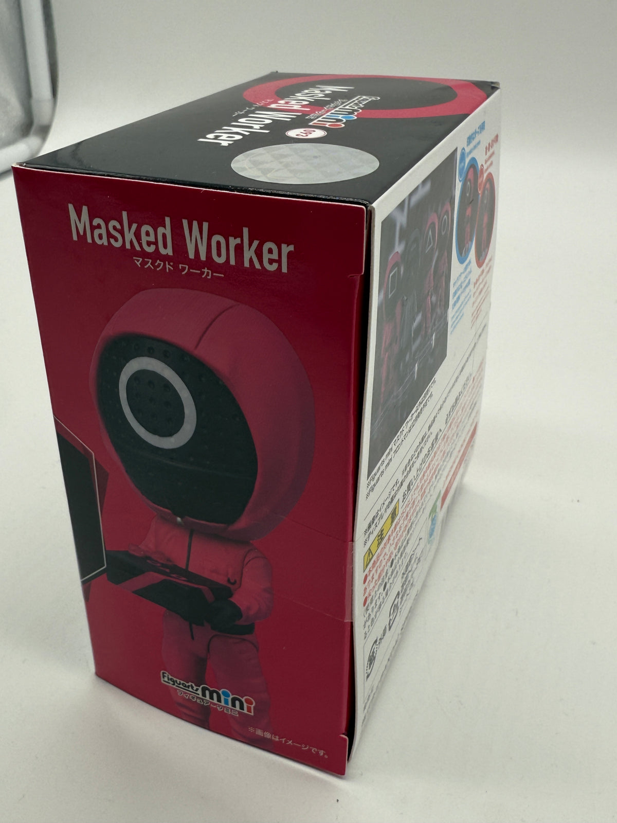 Squid Gamees Masked Worker "O" 2019 Bandai, photo 3 of 5