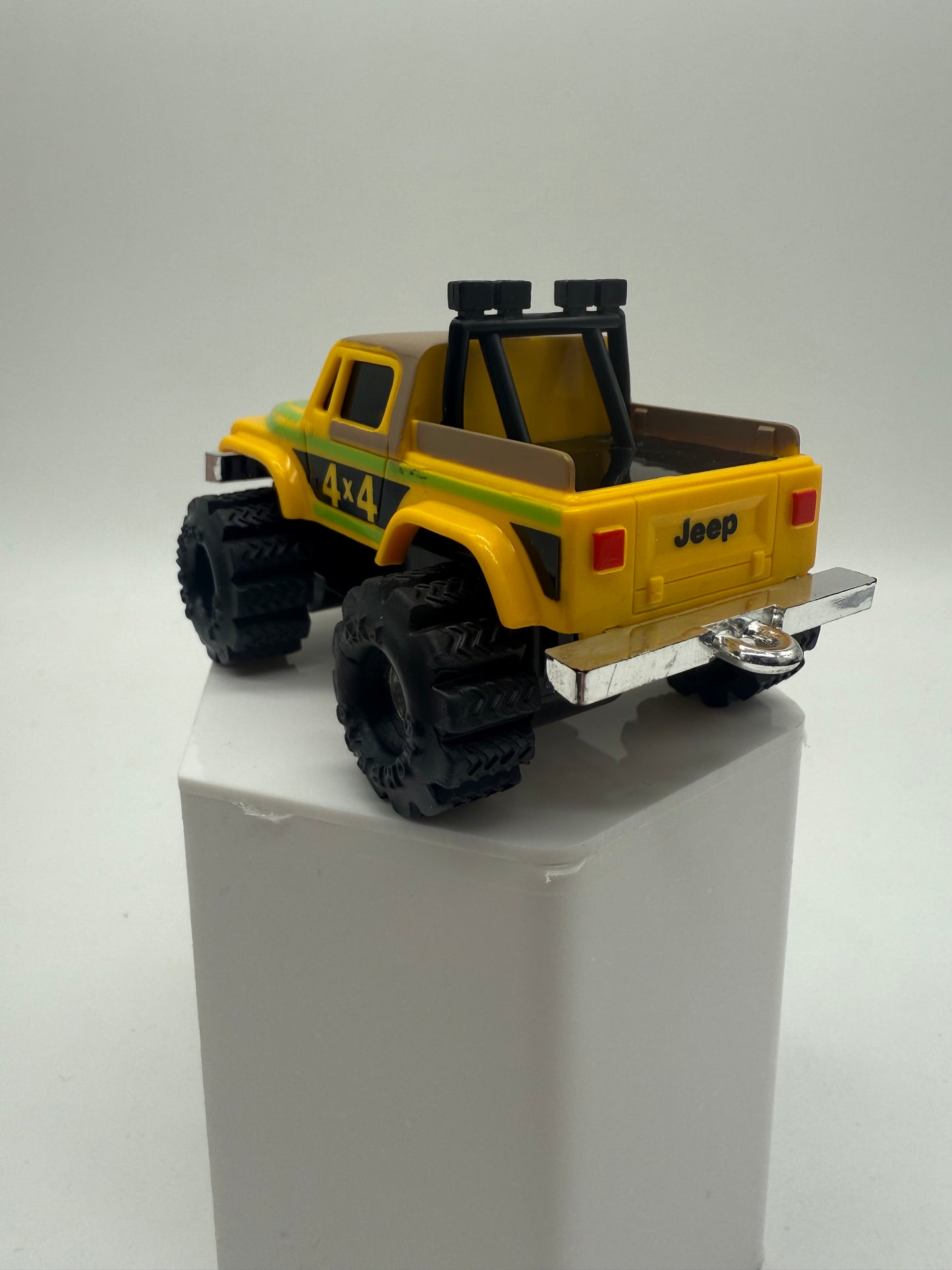 Schaper 1982 Stomper 4x4 Jeep Scrambler