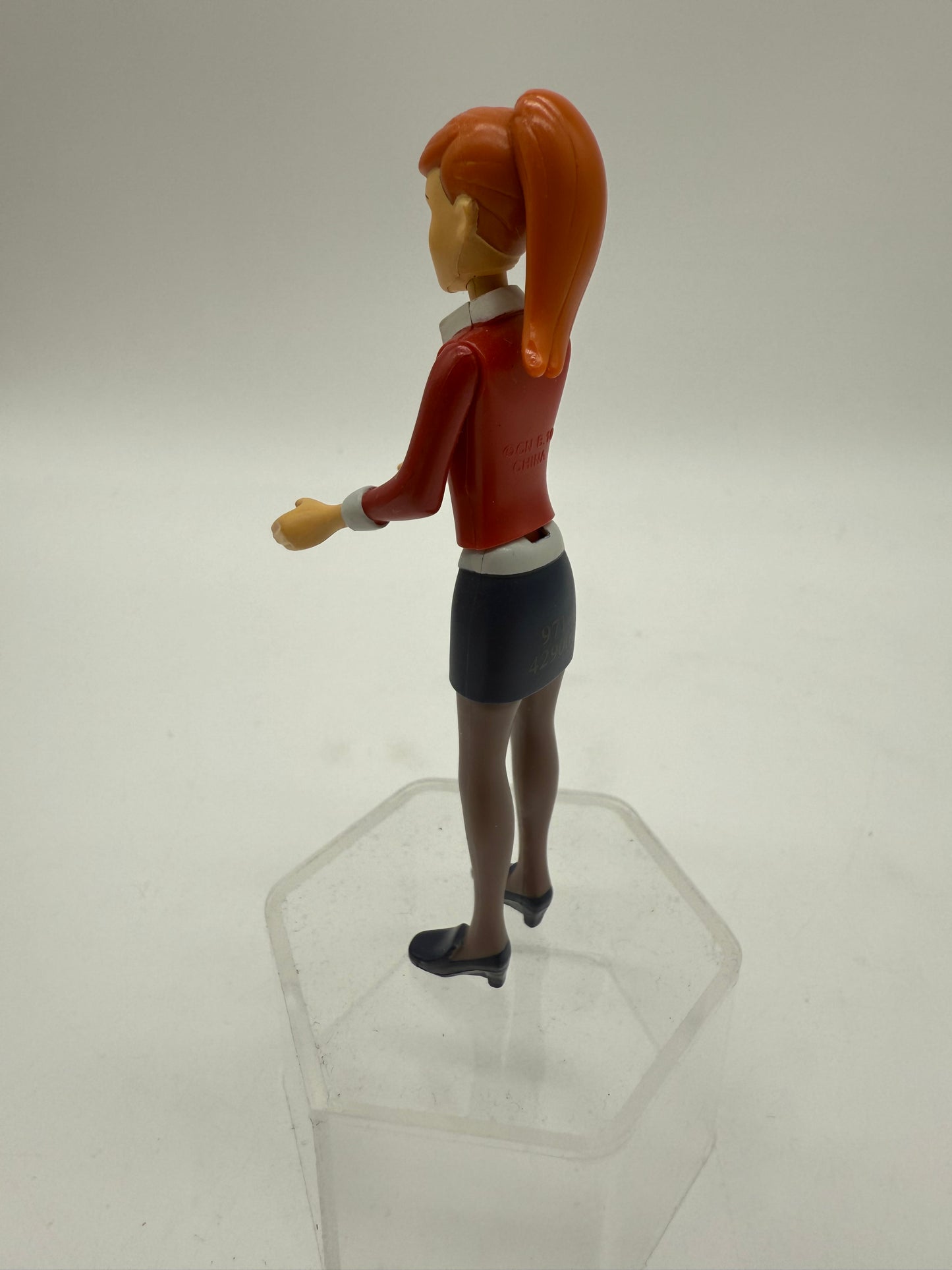 Bandai 2010 Ban 10 Ultimate Alien Gwen