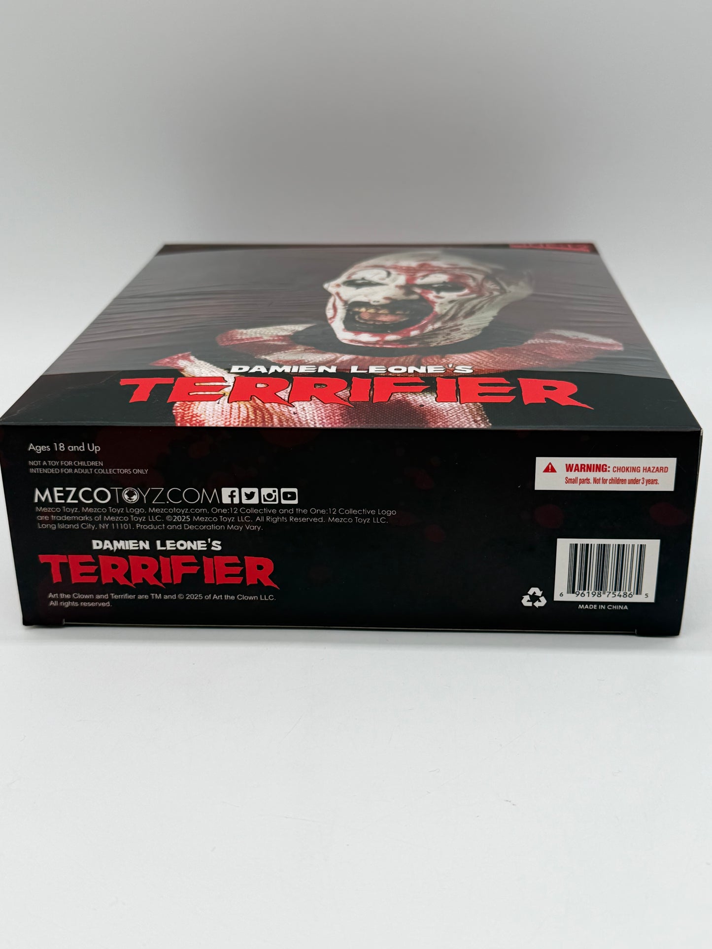 Mezco Toyz One:12 Collective 2025 Damien Leone’s Terrifier Art of the Clown Deluxe Edition