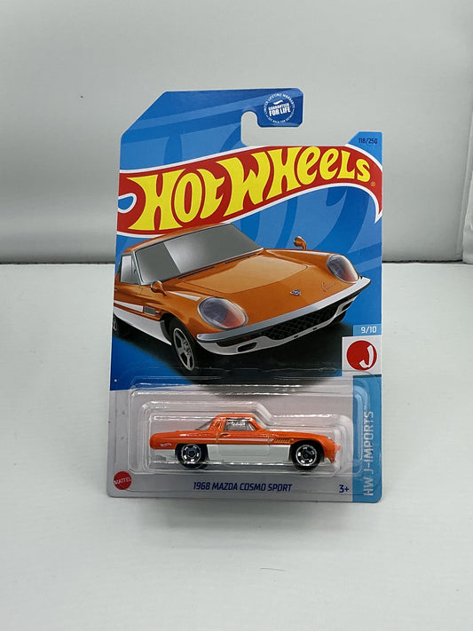 Hot Wheels 1968 Mazda Cosmo Sport 2021 Mattel