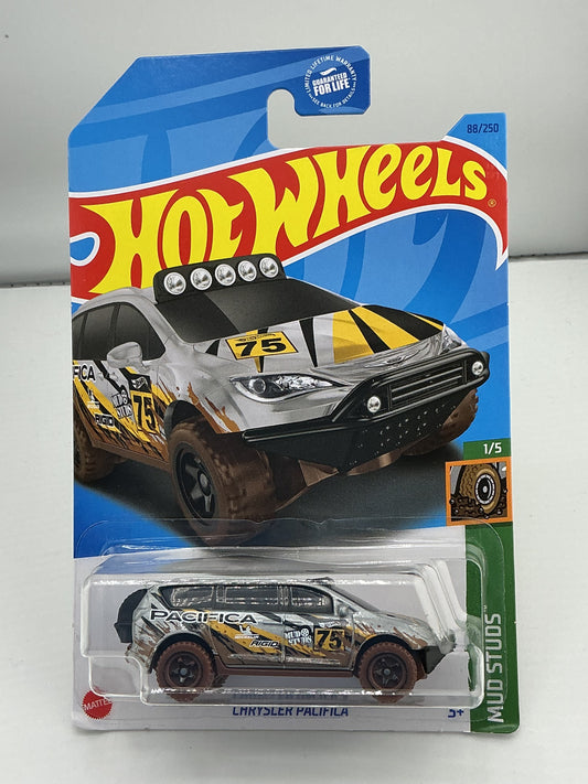 Hot Wheels Chrysler Pacifica 2021 Mattel