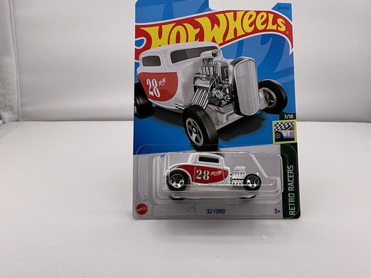 Hot Wheels 1932 Ford 2021 Mattel (White)