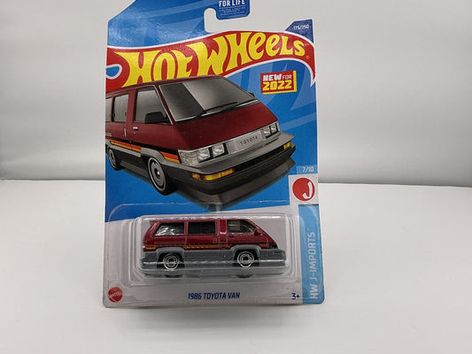 Hot Wheels 1986 Toyota Van 2021 Mattel (Red)