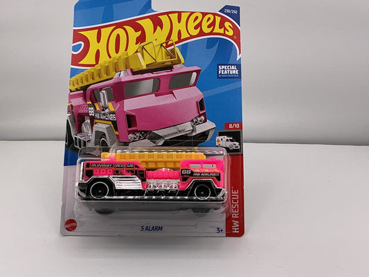 Hot Wheels 5 Alarm 2021 Mattel
