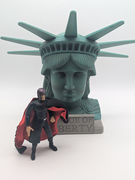 ToyBiz 2000 X-Men Lady Liberty Playset with Magneto Action Figure