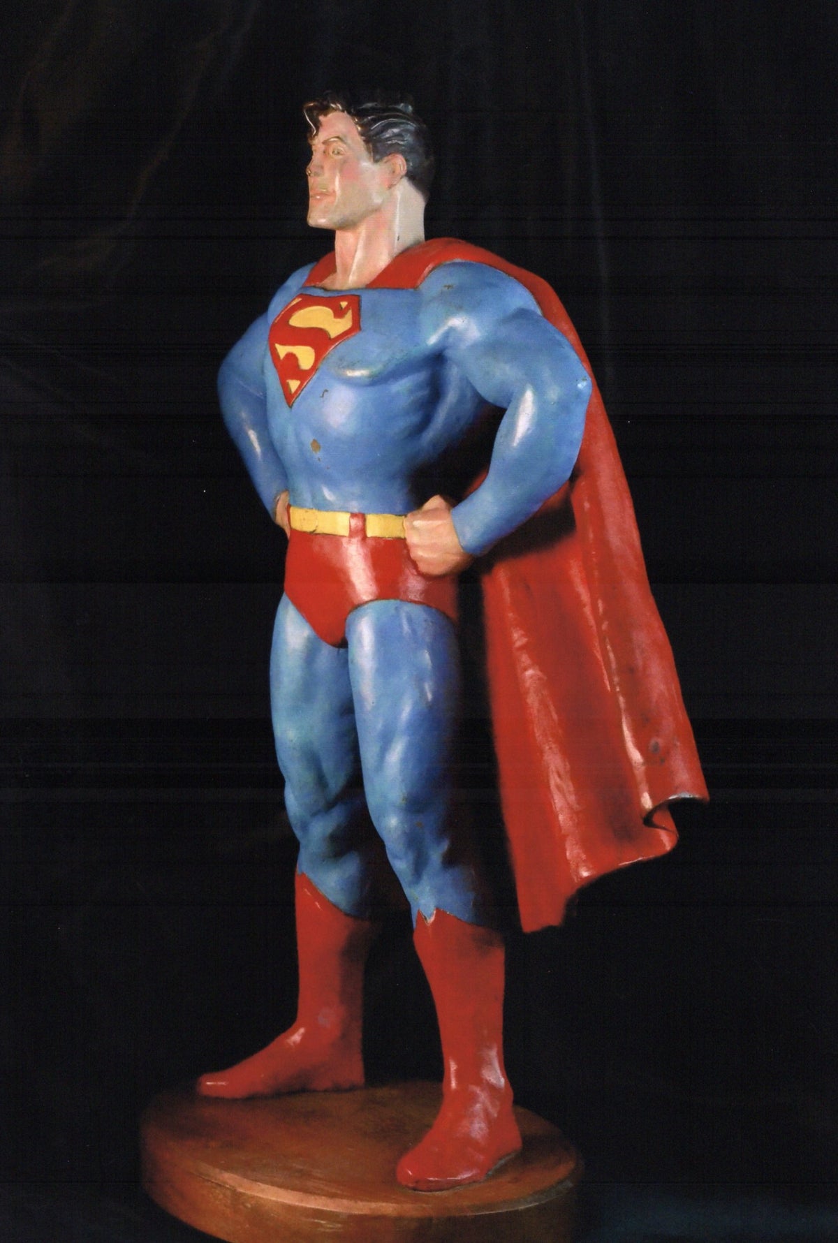 Superman Bronze Pigment Painted Maquette Statue, photo 4 of 5