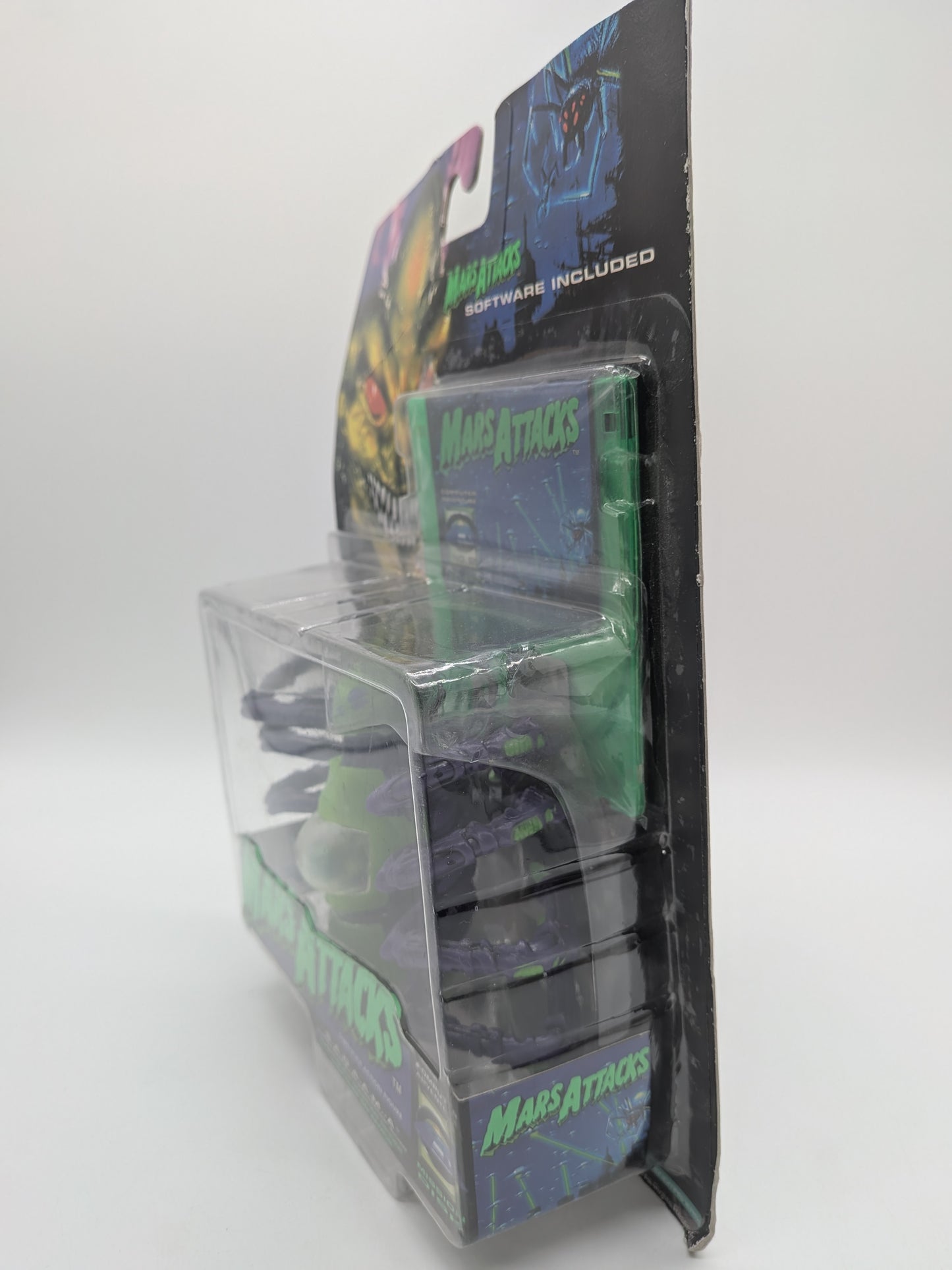 Trendmasters 1996 Mars Attacks S.A.D.A.A.M.A. Action Figure w/software floppy disc