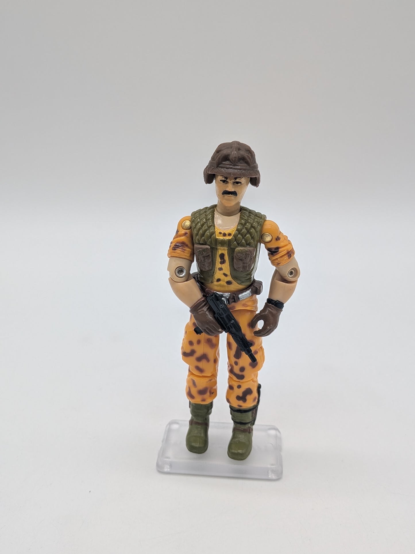 Hasbro 1985 G.I. Joe Special Missions: Brazil Claymore v1 Action Figure