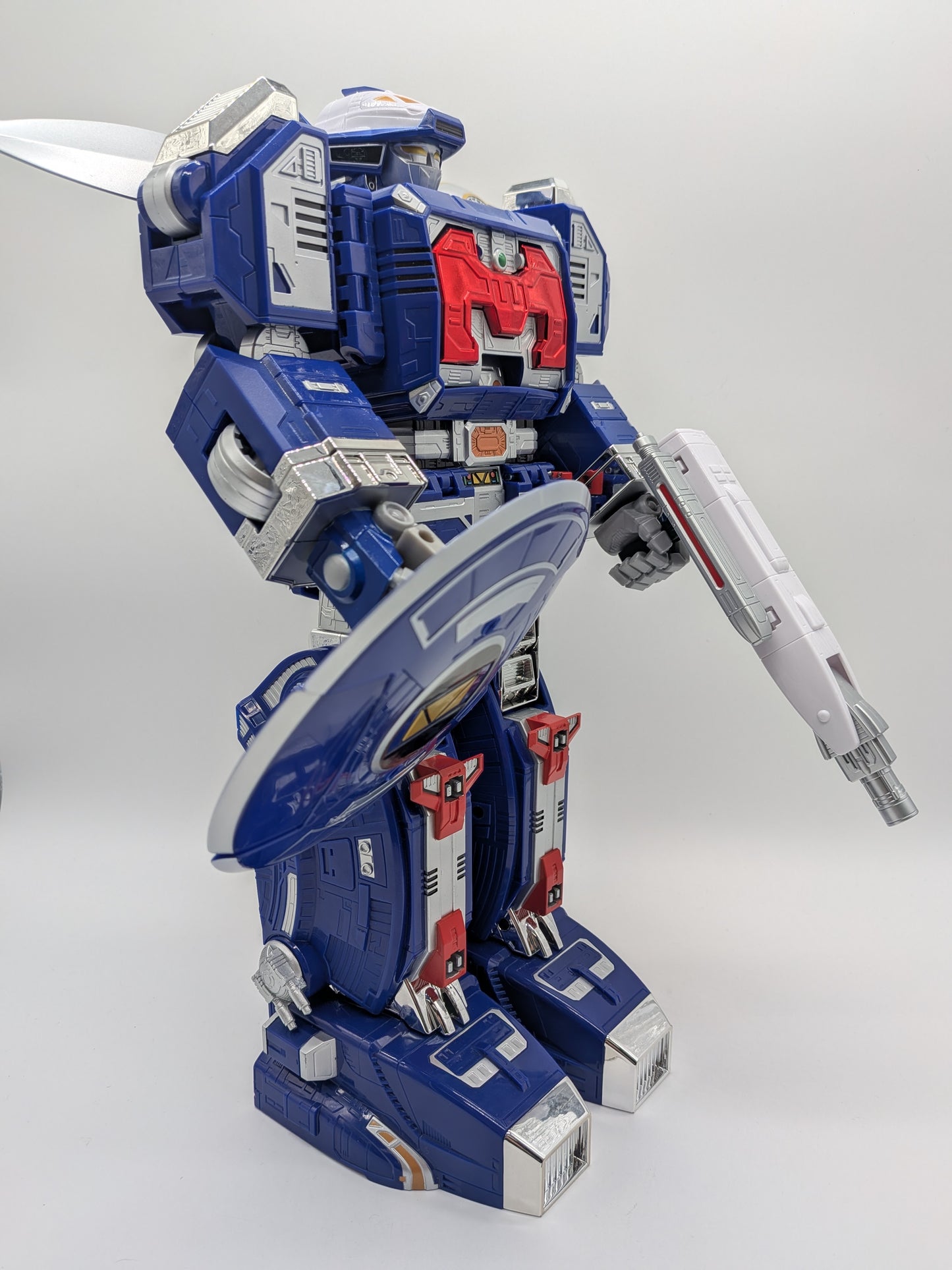 Hasbro 2022 Power Rangers Astro megazord
