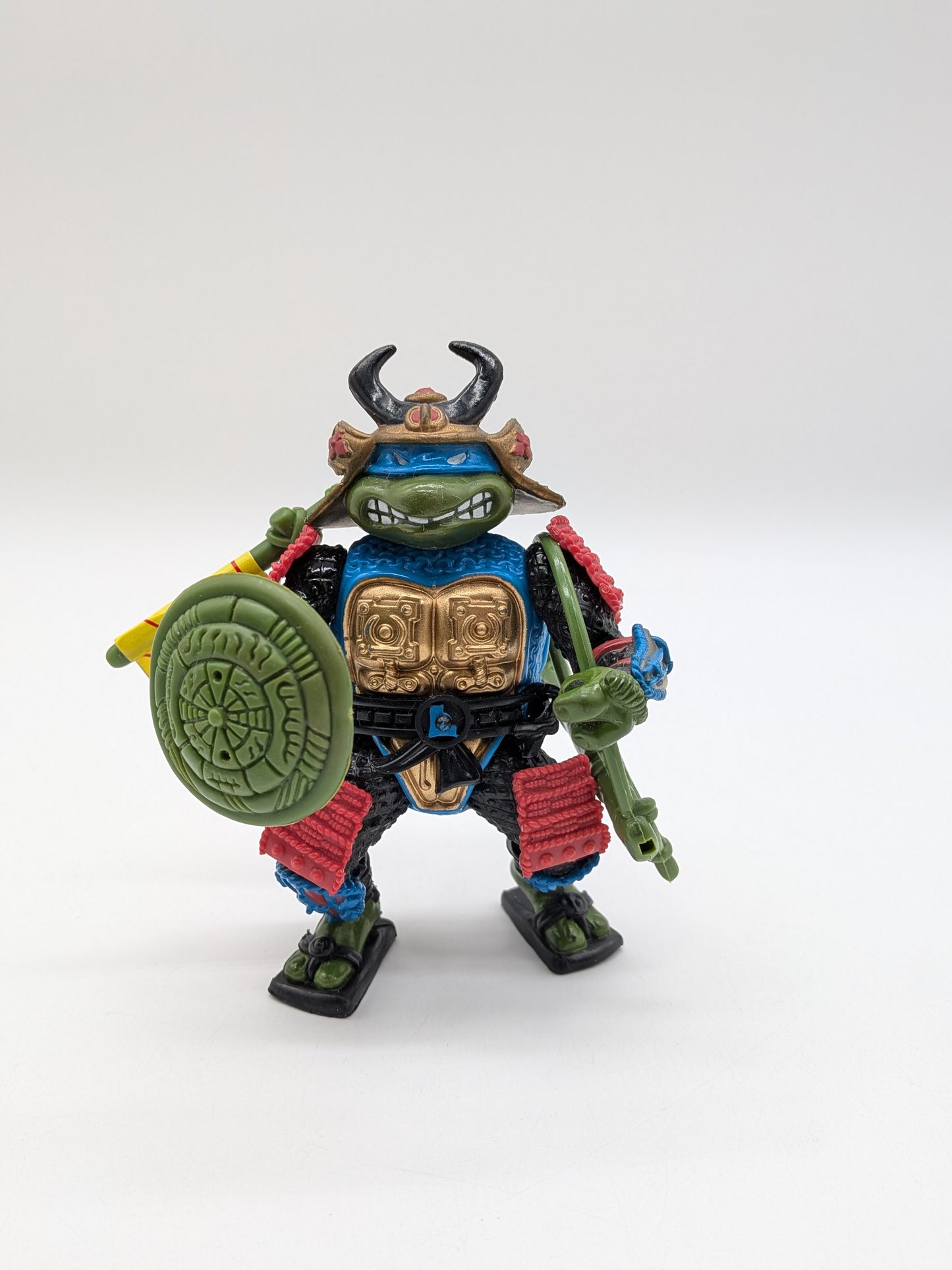 Playmates 1990 Teenage Mutant Ninja Turtles Disguised Turtles Leo, The Sewer Samurai Action Figure