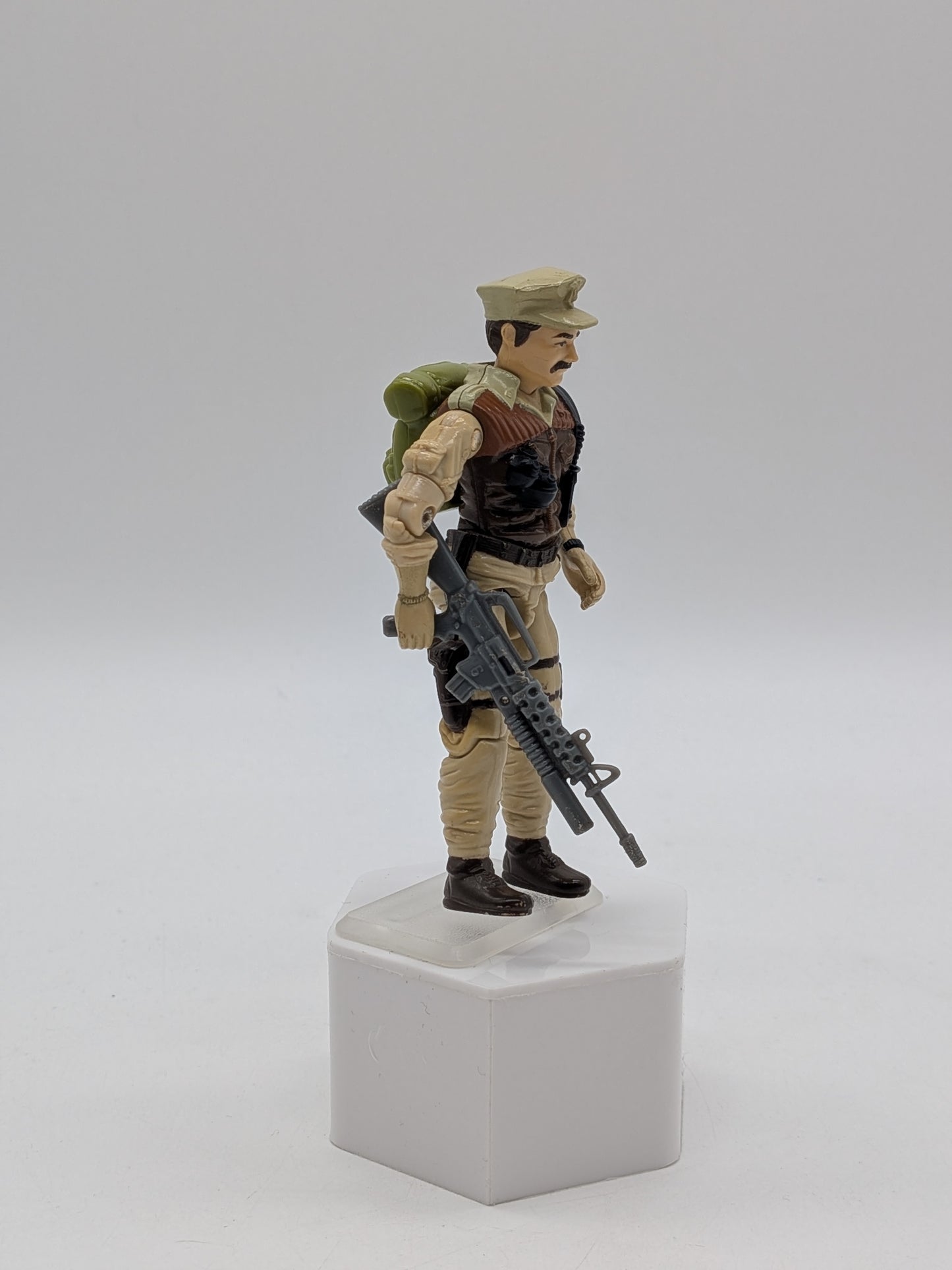 Hasbro 1986 G.I. Joe Special Missions Brazil Leatherneck Action Figure