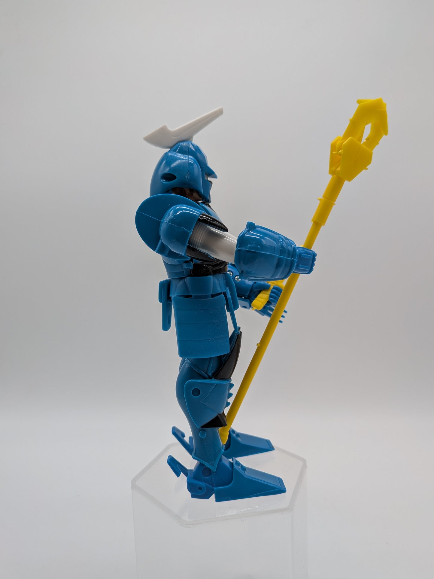 Playmates 1995 Ronin Warriors Cye Action Figure