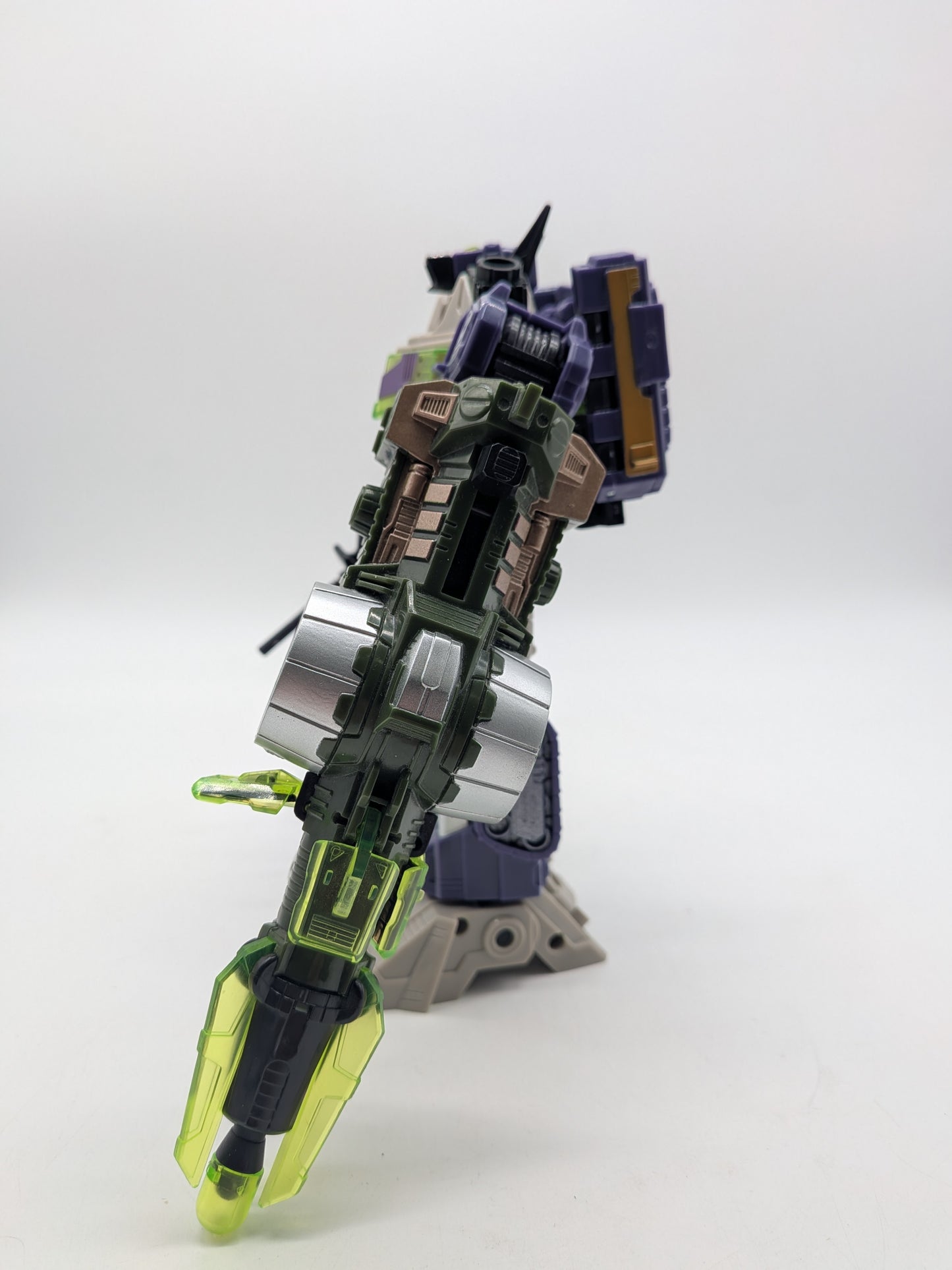 Hasbro 2004 Transformers Energon Mega Class: Shockblast Figure