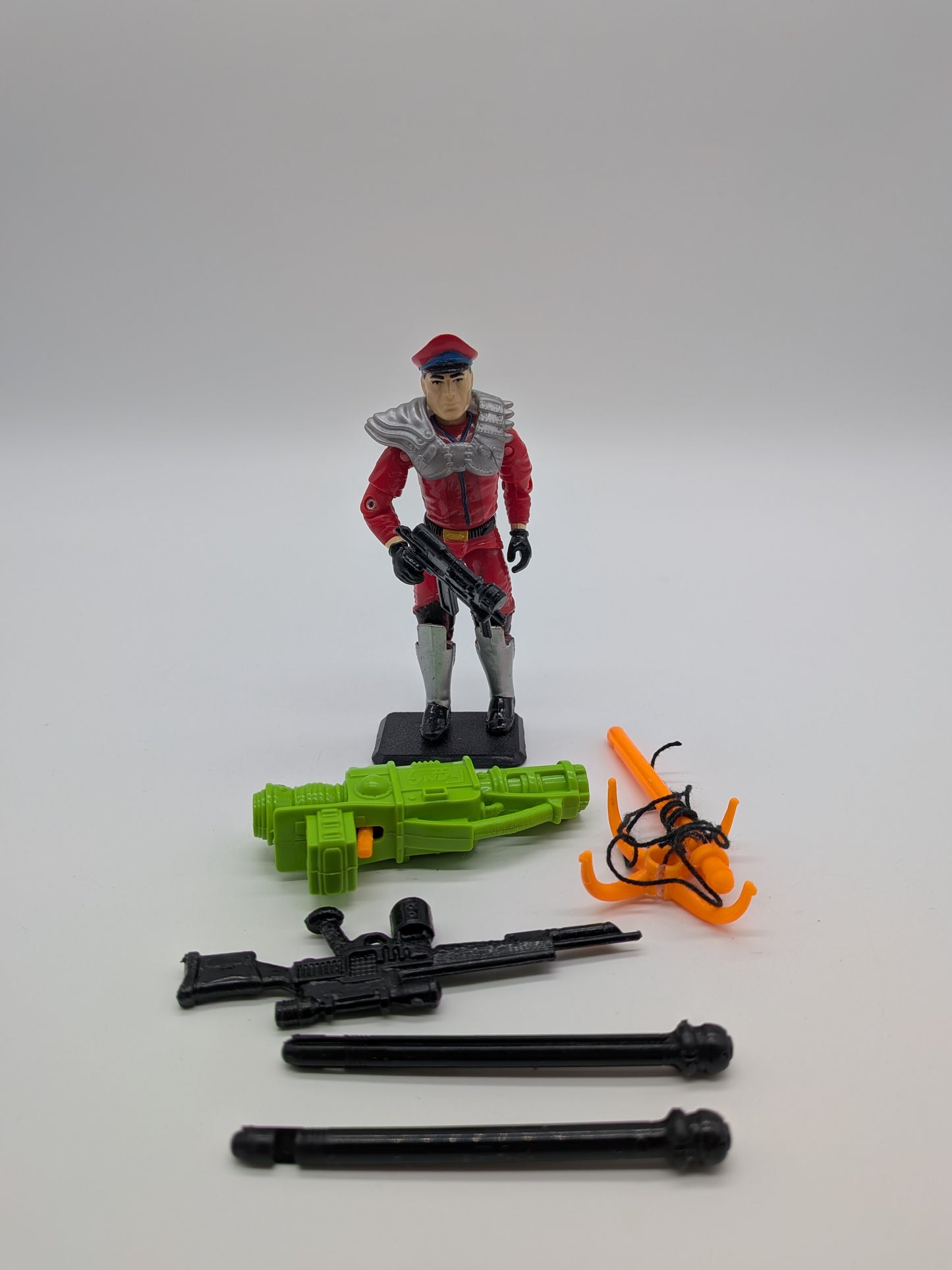 Hasbro 1993 Street Fighter II M. Bison Action Figure