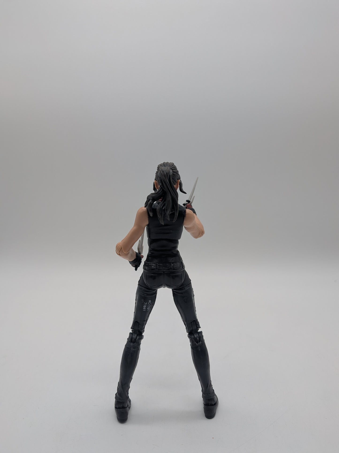 Hasbro 2017 Marvel Legends Daredevil Elektra Action Figure