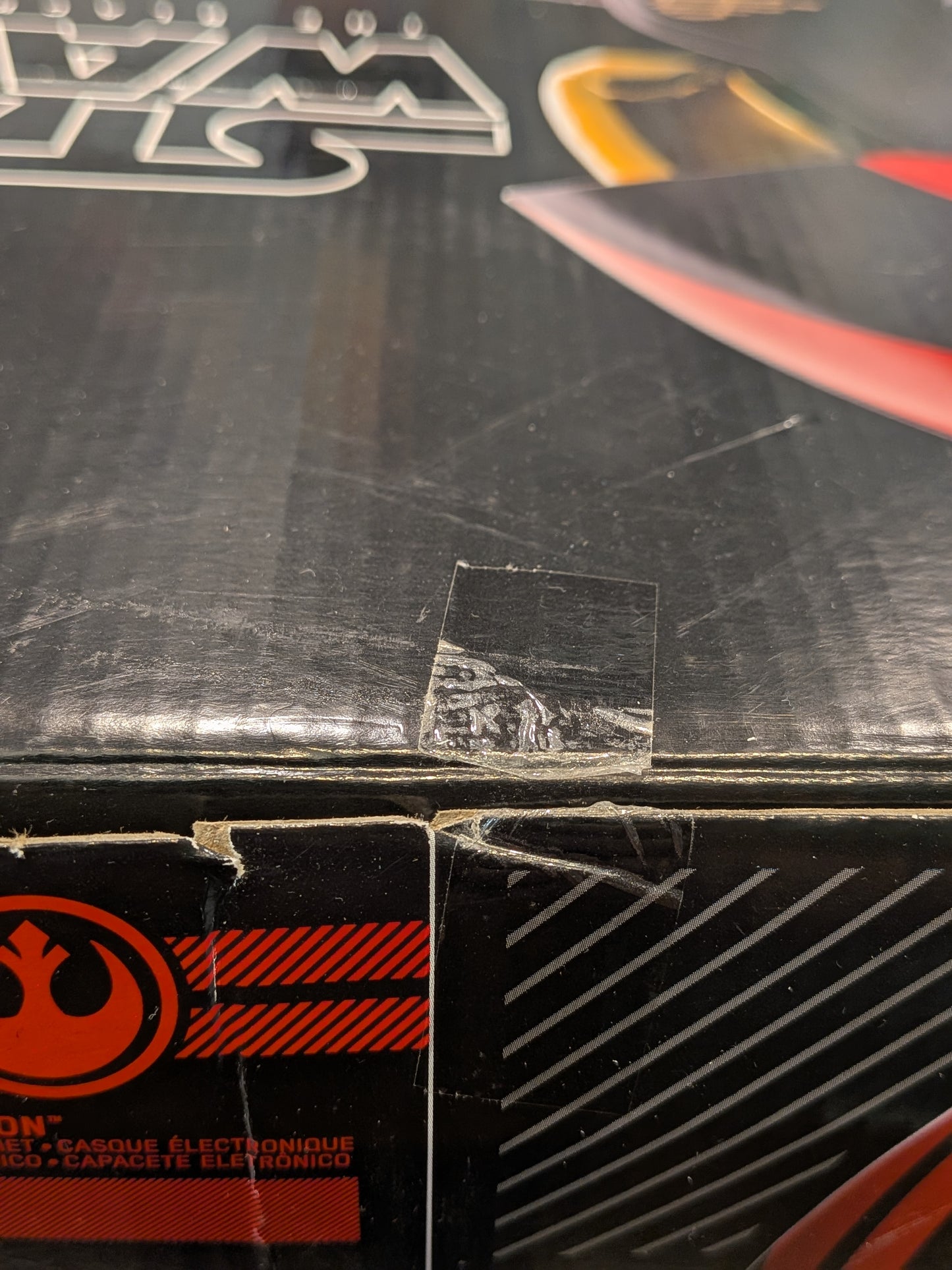 Hasbro 2017 Star Wars The Black Series Poe Dameron Electronic Helmet